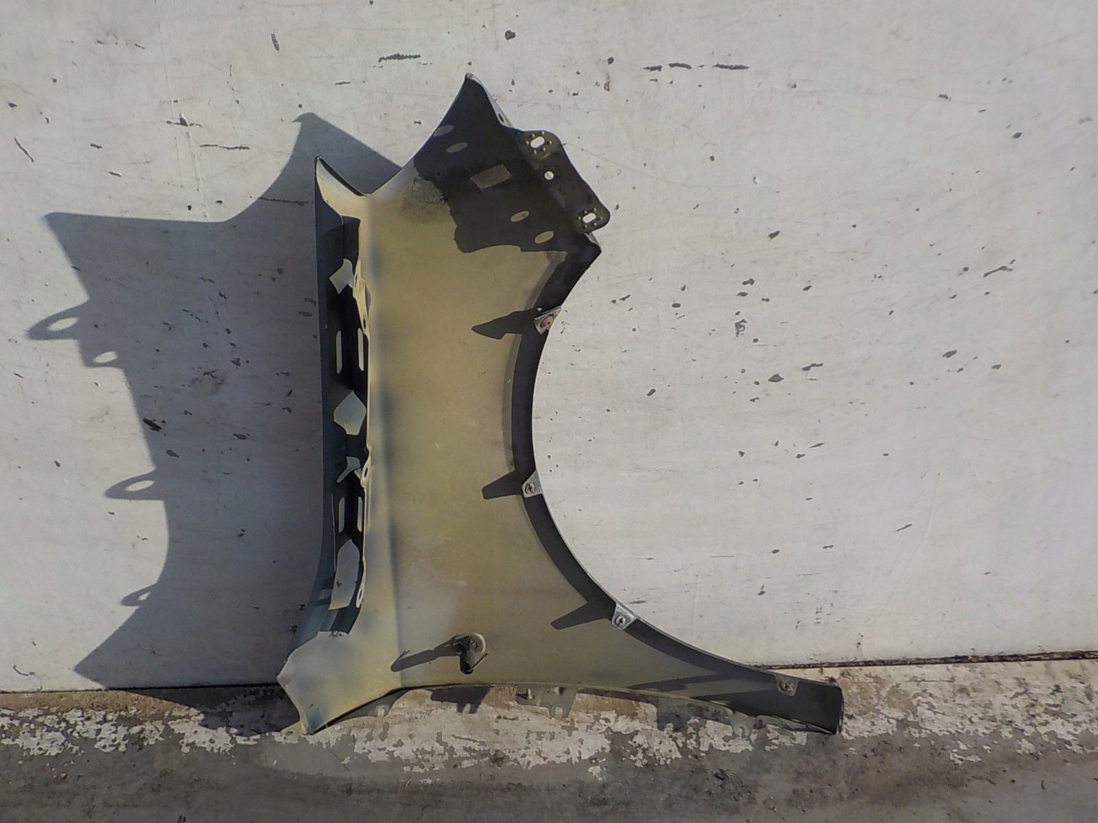 585 SKODA FABIA II LIFT fender left front front