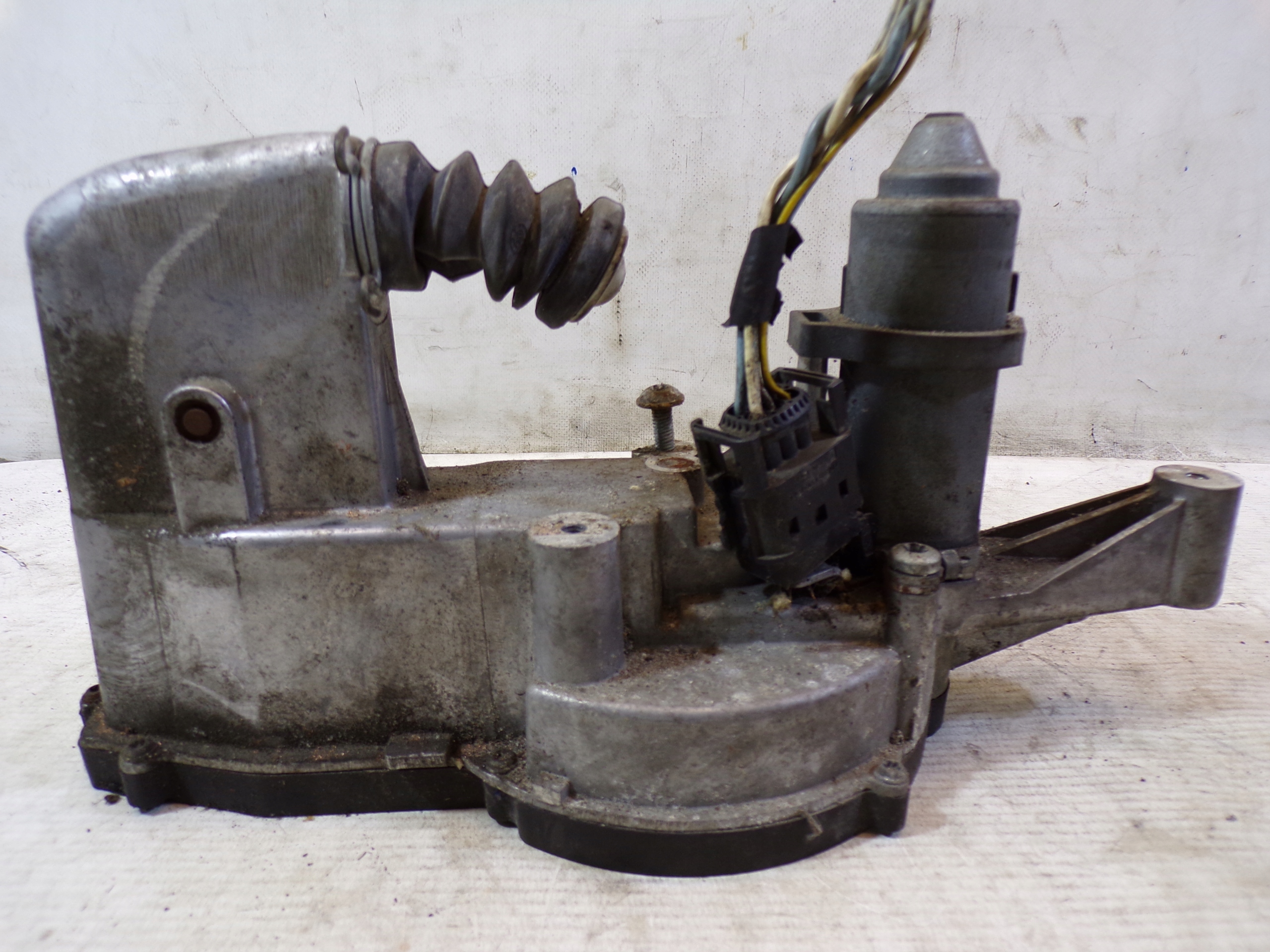 WYSPRZEGLIK CITROEN C2 3981000089