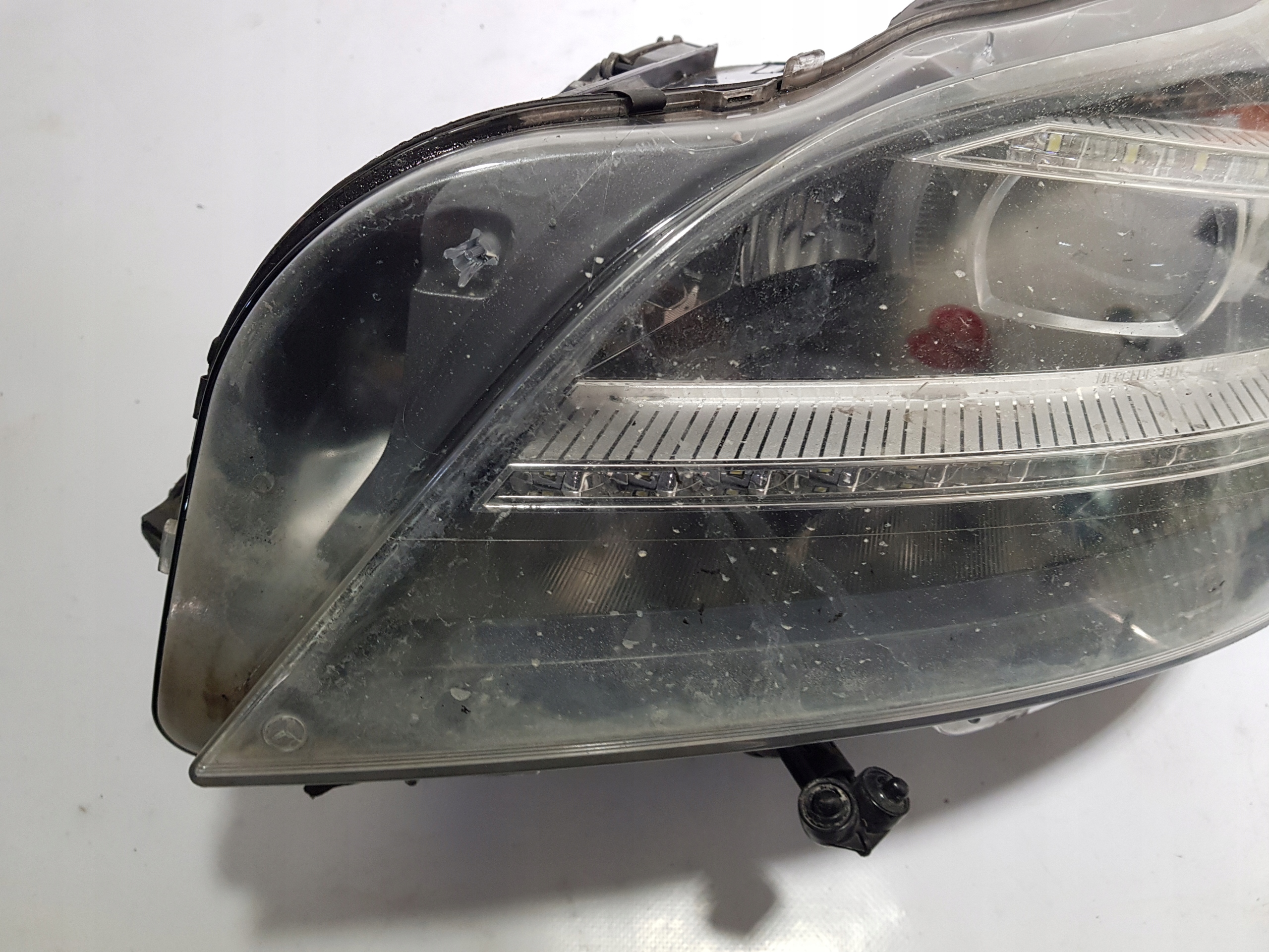 MERCEDES CLS W218 C218 light FULL LED left front 2188202359