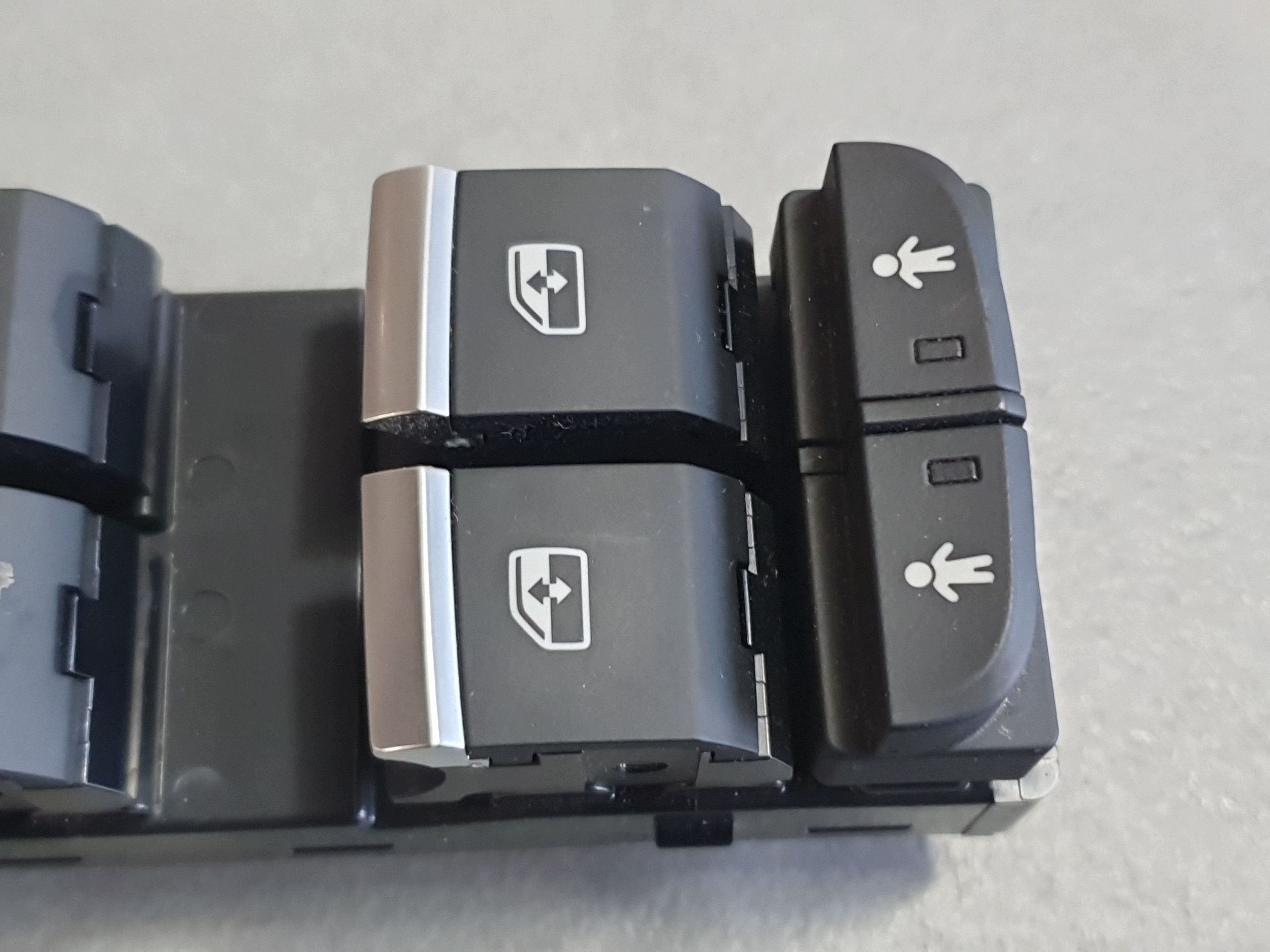Audi Q7 4M window control switch 4M0959851B
