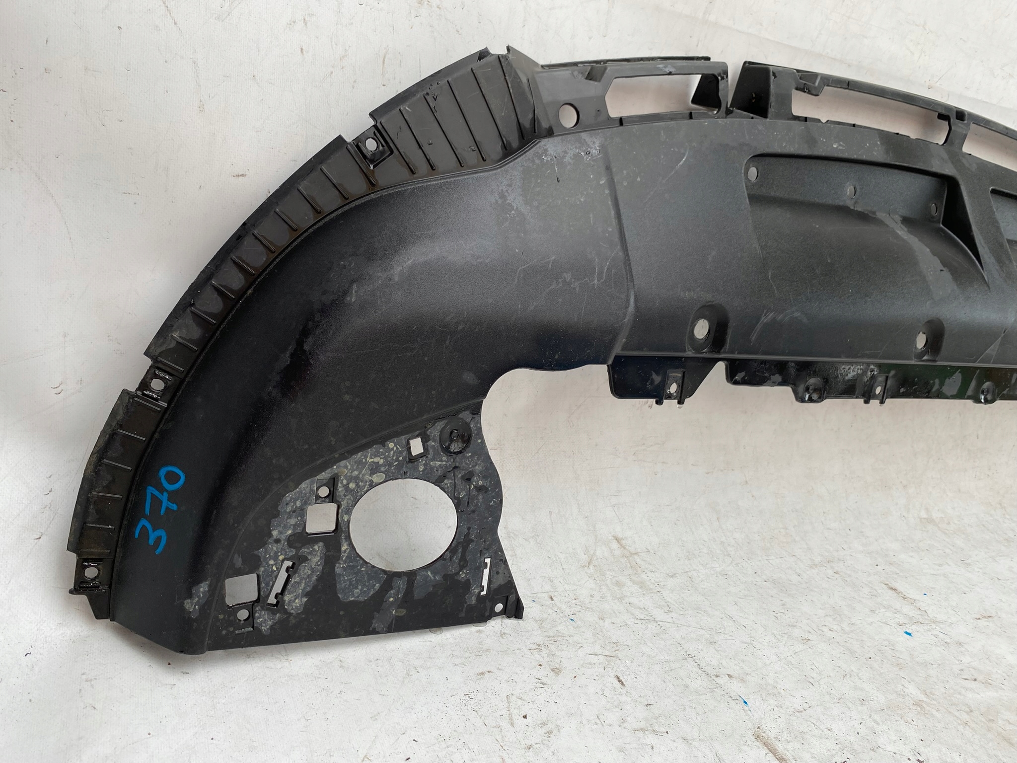 FORD KUGA MK3 III 19- abdeckung Blende Abdeckung der Stoßstange vorne LV4B-A8B384-J