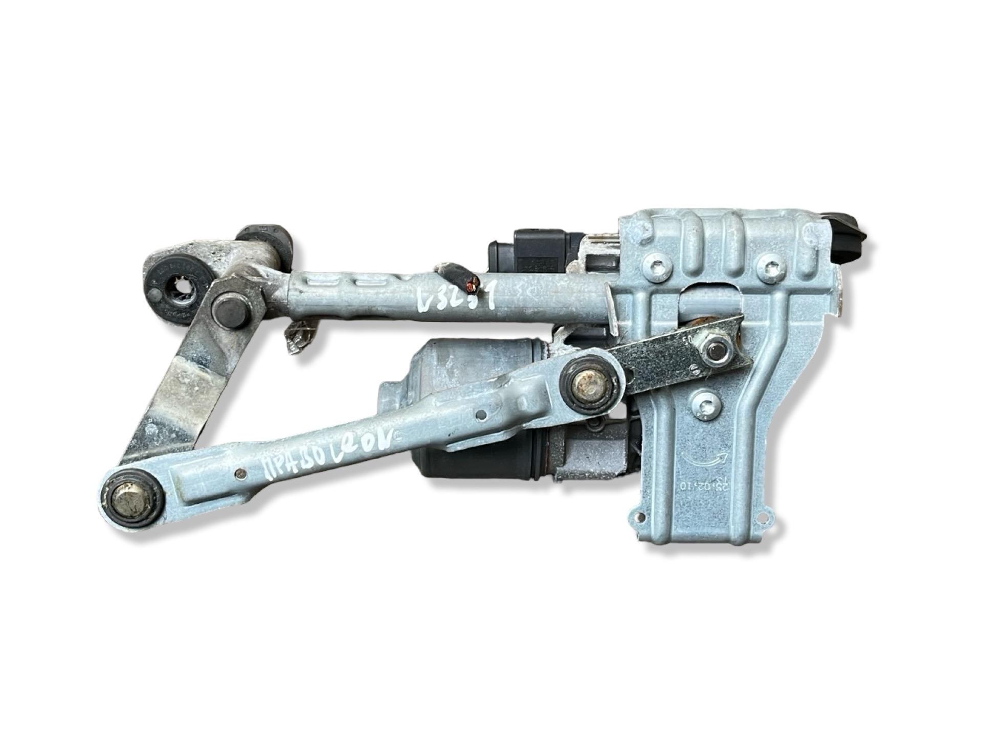 wiper mechanism right side SEAT Leon 2 facelift 1P 2010 1P0955120A