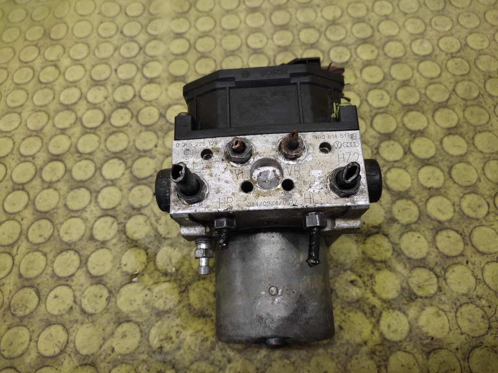 VW PASSAT B5 pumpa ABS 0265225124