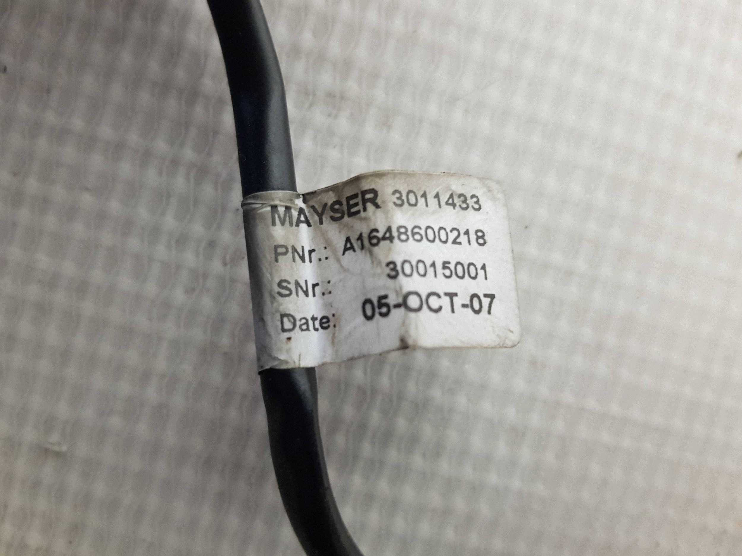 gasket sensor cover moulding bonnet boot MERCEDES ML W164 right