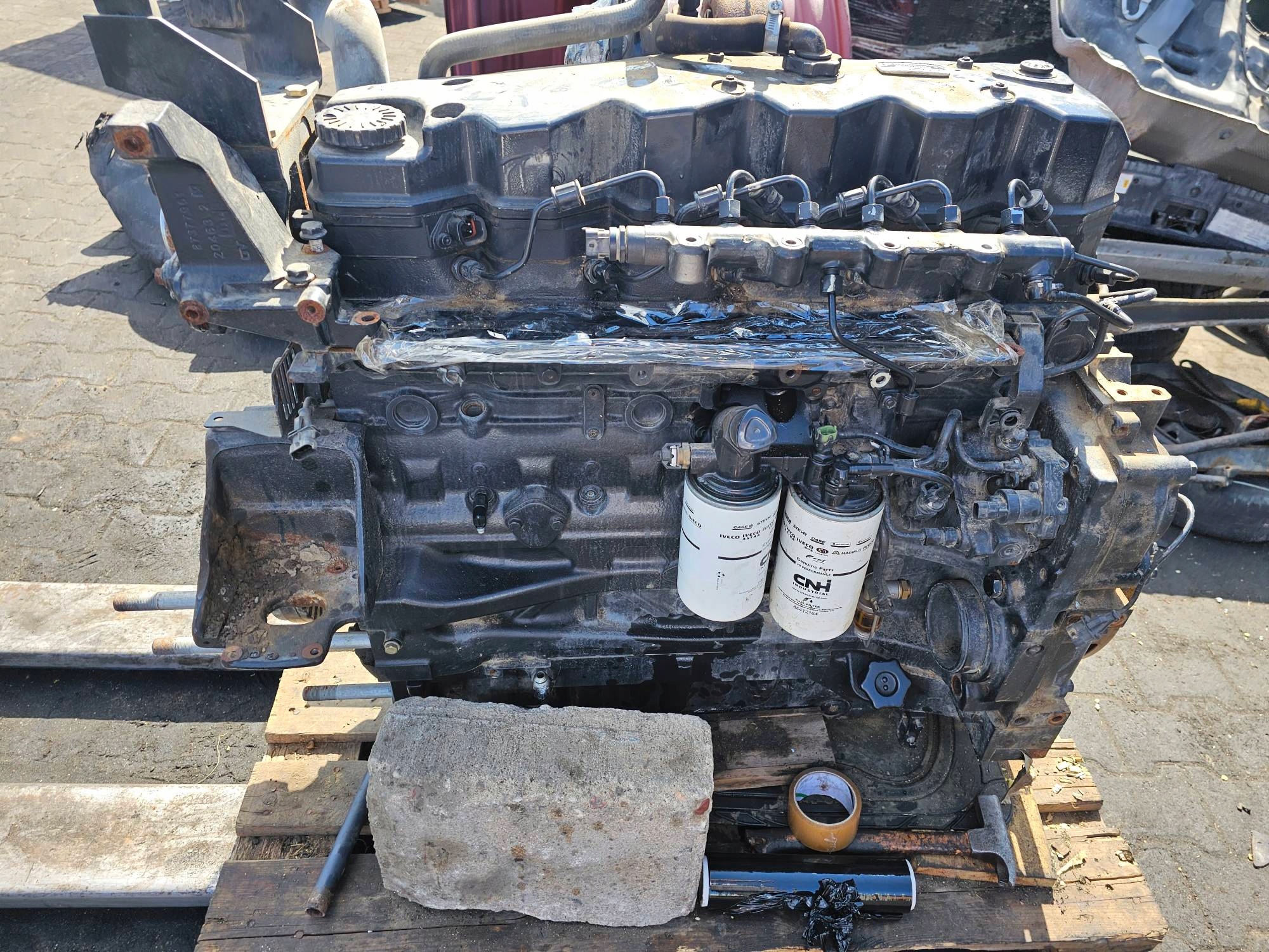 engine pillar 175KM 1280376 NEW HOLLAND T6.175