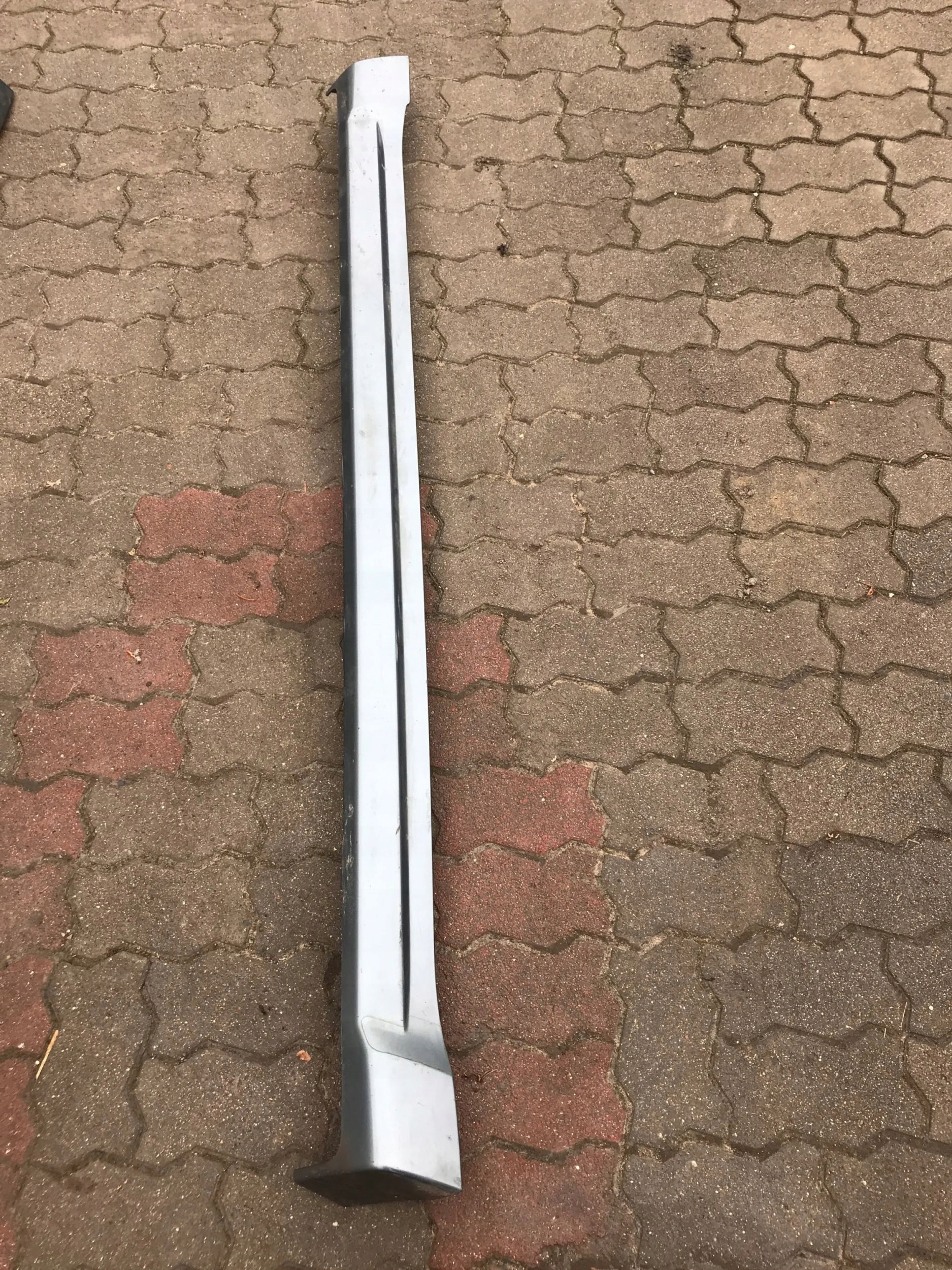 moulding threshold left JEEP CHEROKEE WK 42068D LH