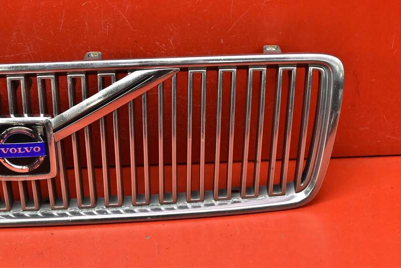 решетка радиатора хром 9178087 volvo S80 1 и 98-06