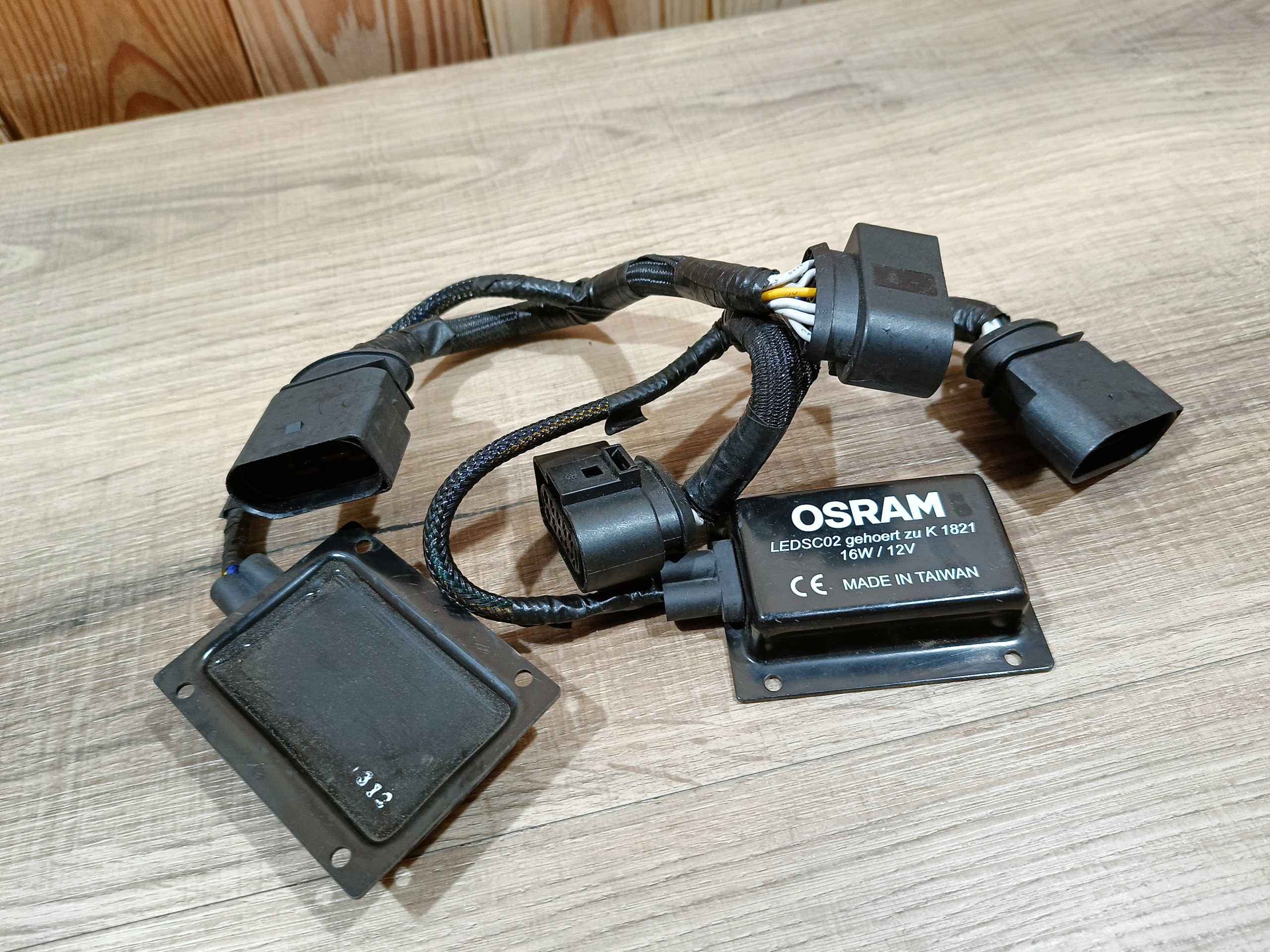 OSRAM LEDSC02-1 LEDriving SMART CANBUS Sterownik Adapter H7