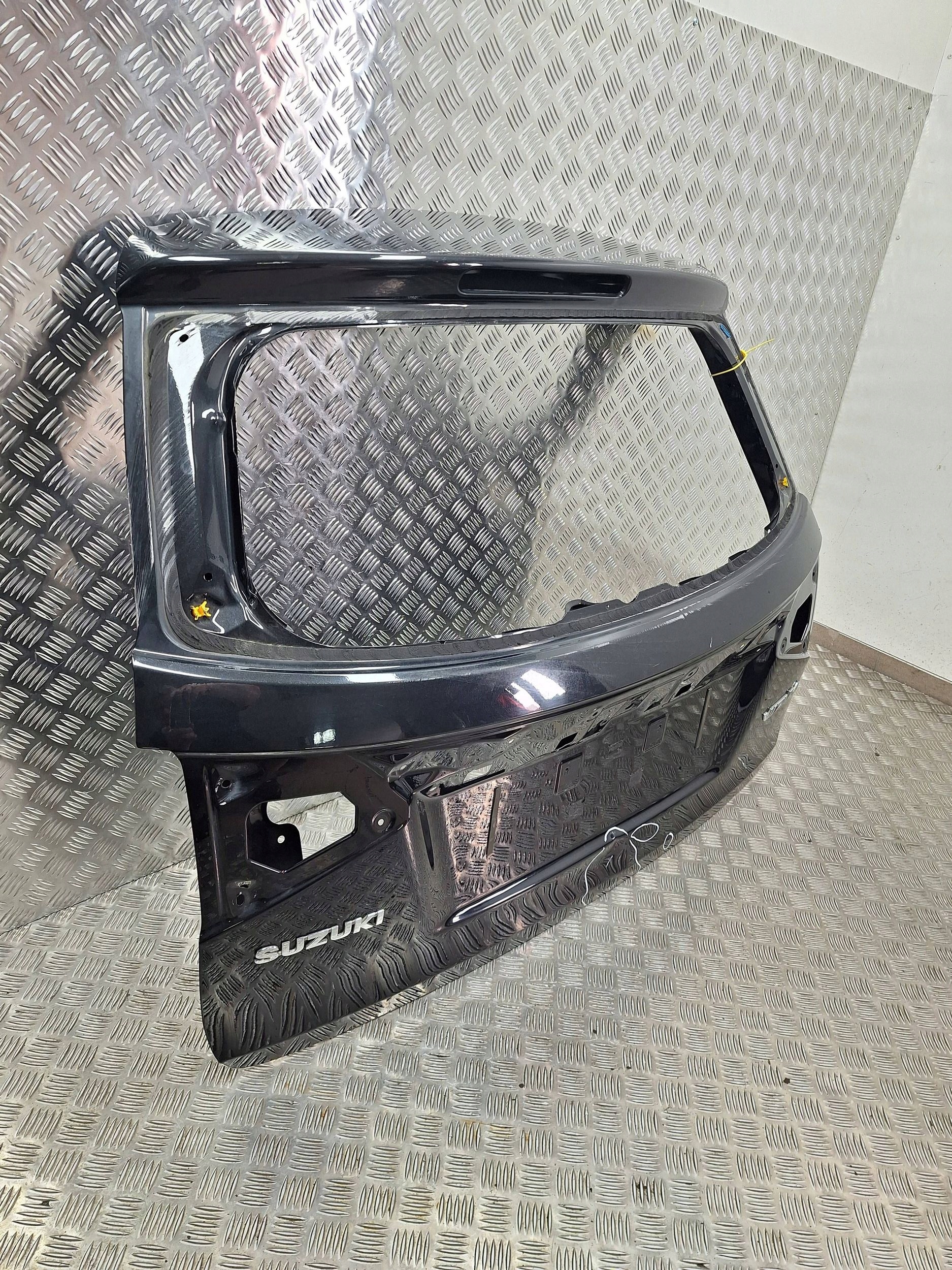kapota SUZUKI VITARA II 15-24