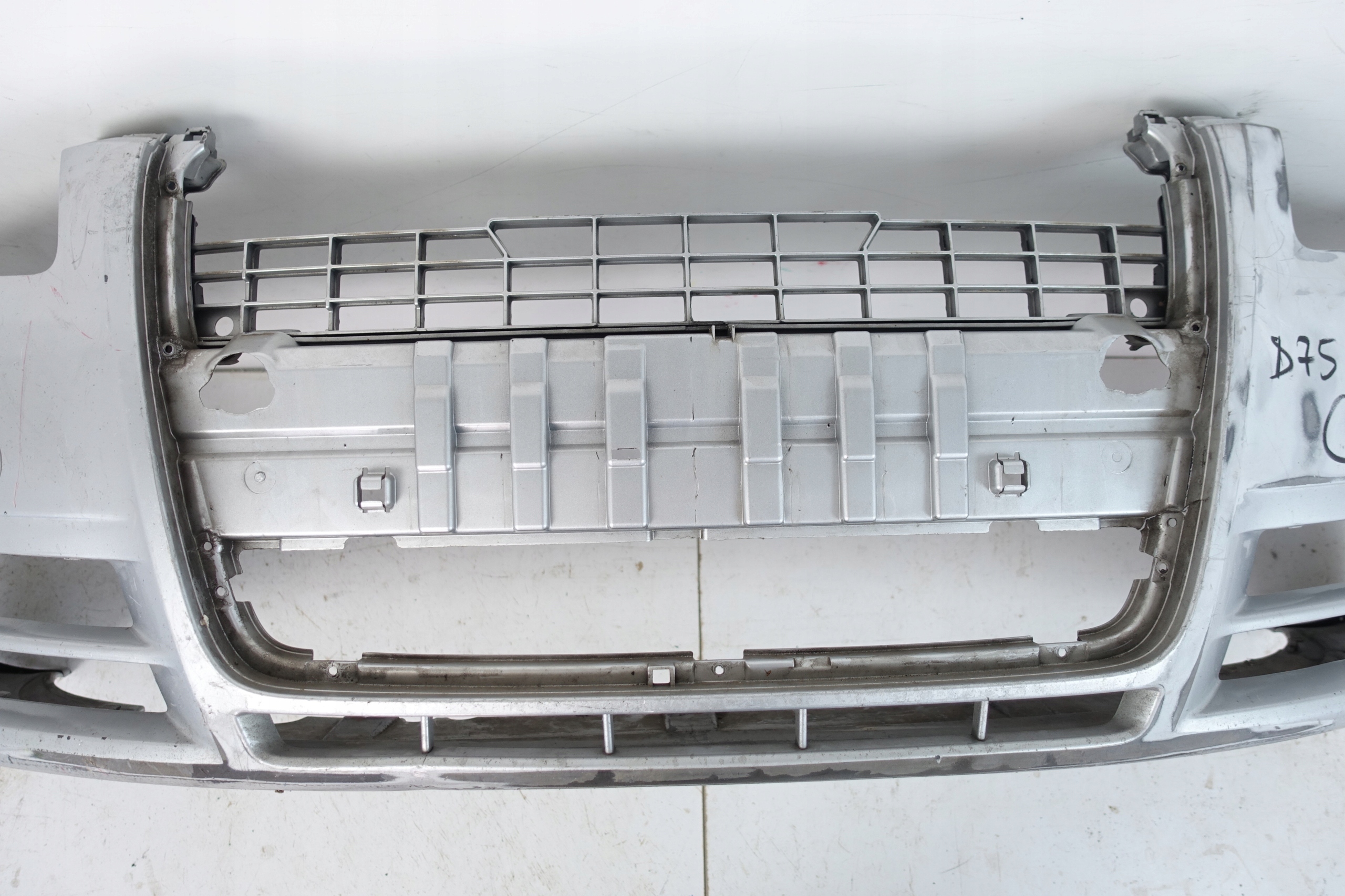 AUDI A4 B7 8E0 bumper front front 8E0807437AC