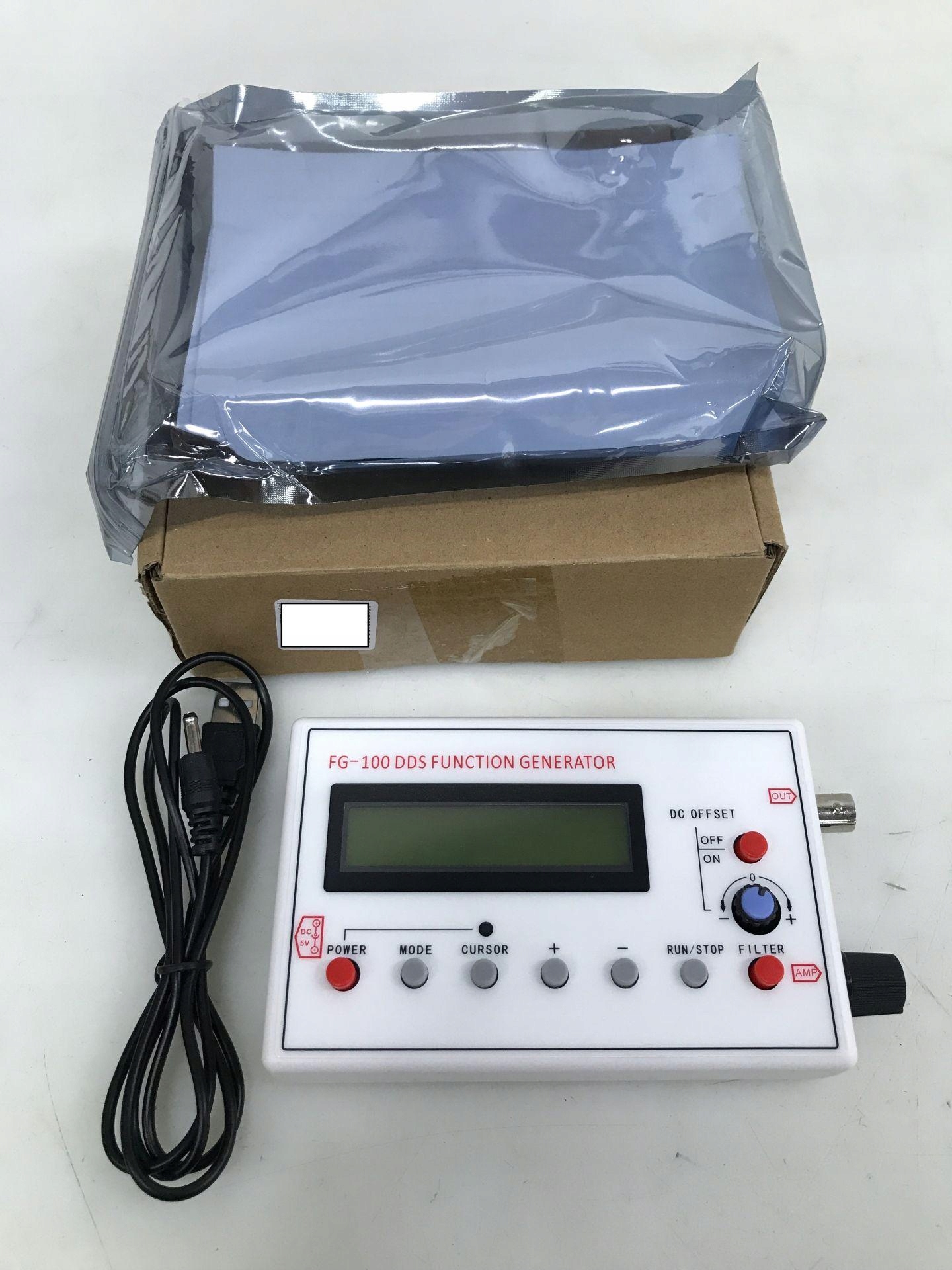 GENERATOR FUNKCYJNY FG-100 LICZNIK GENERATORA SYGNAŁU DDS, PRECYZYJNY Marka Inna