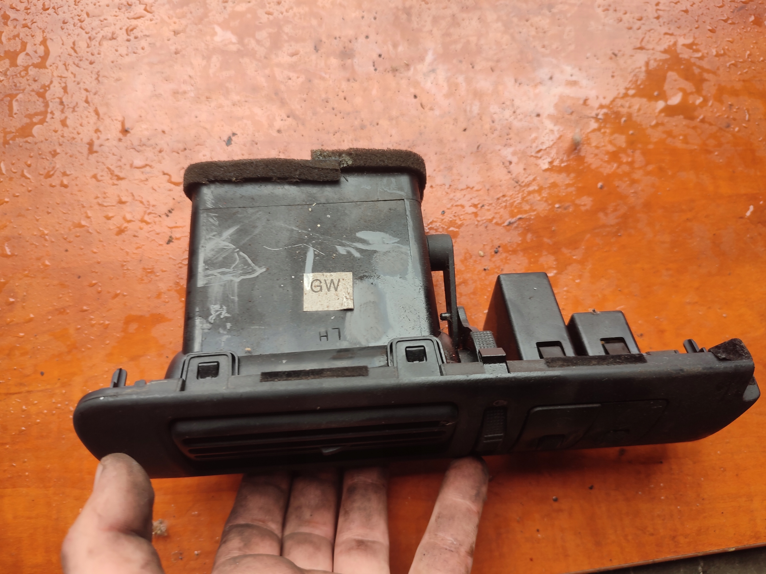 grid air conditioning devices Chevrolet Tacuma 96263008
