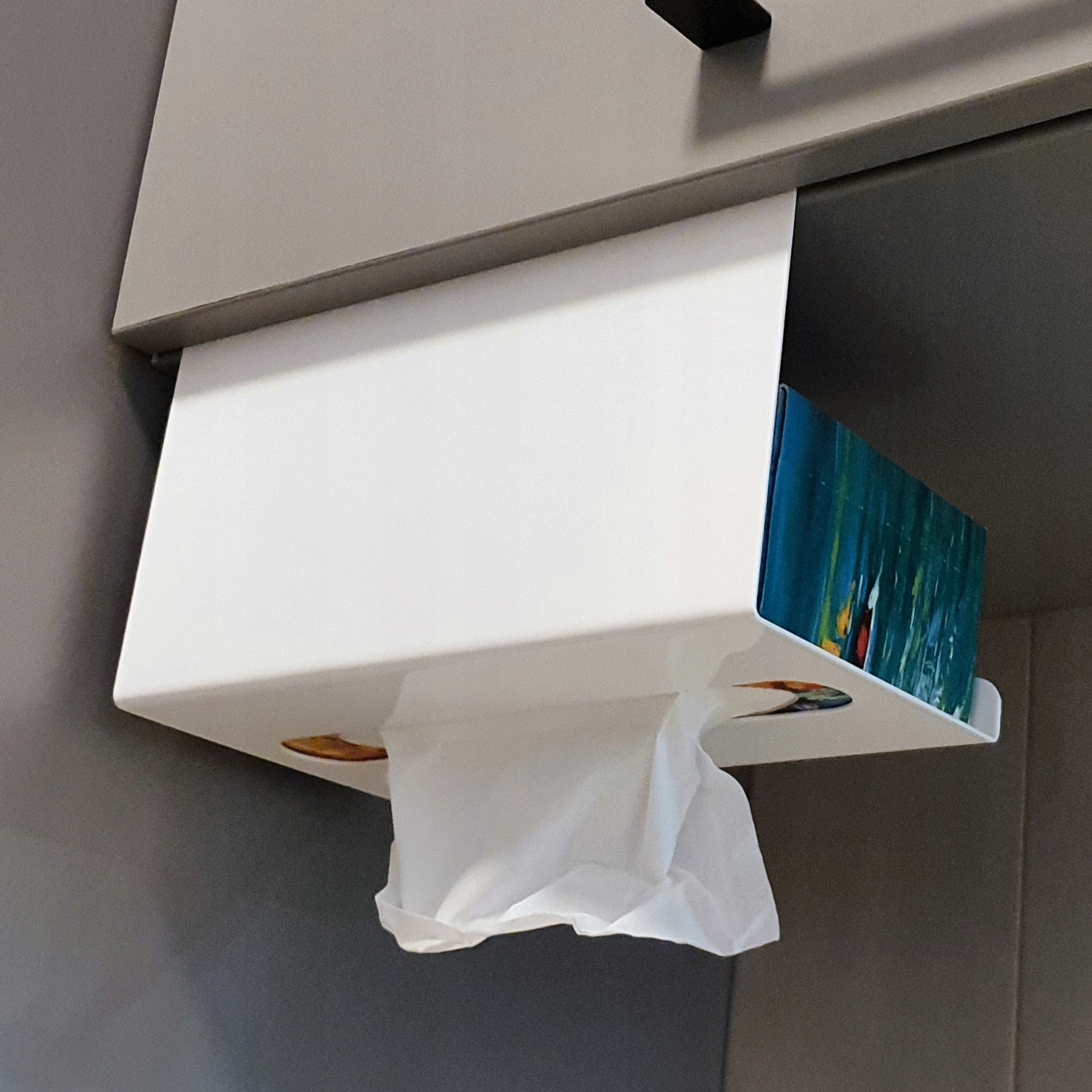 PODAJNIK WIESZAK NA CHUSTECZKI RĘCZNIKI PAPIEROWE Kod producenta 11