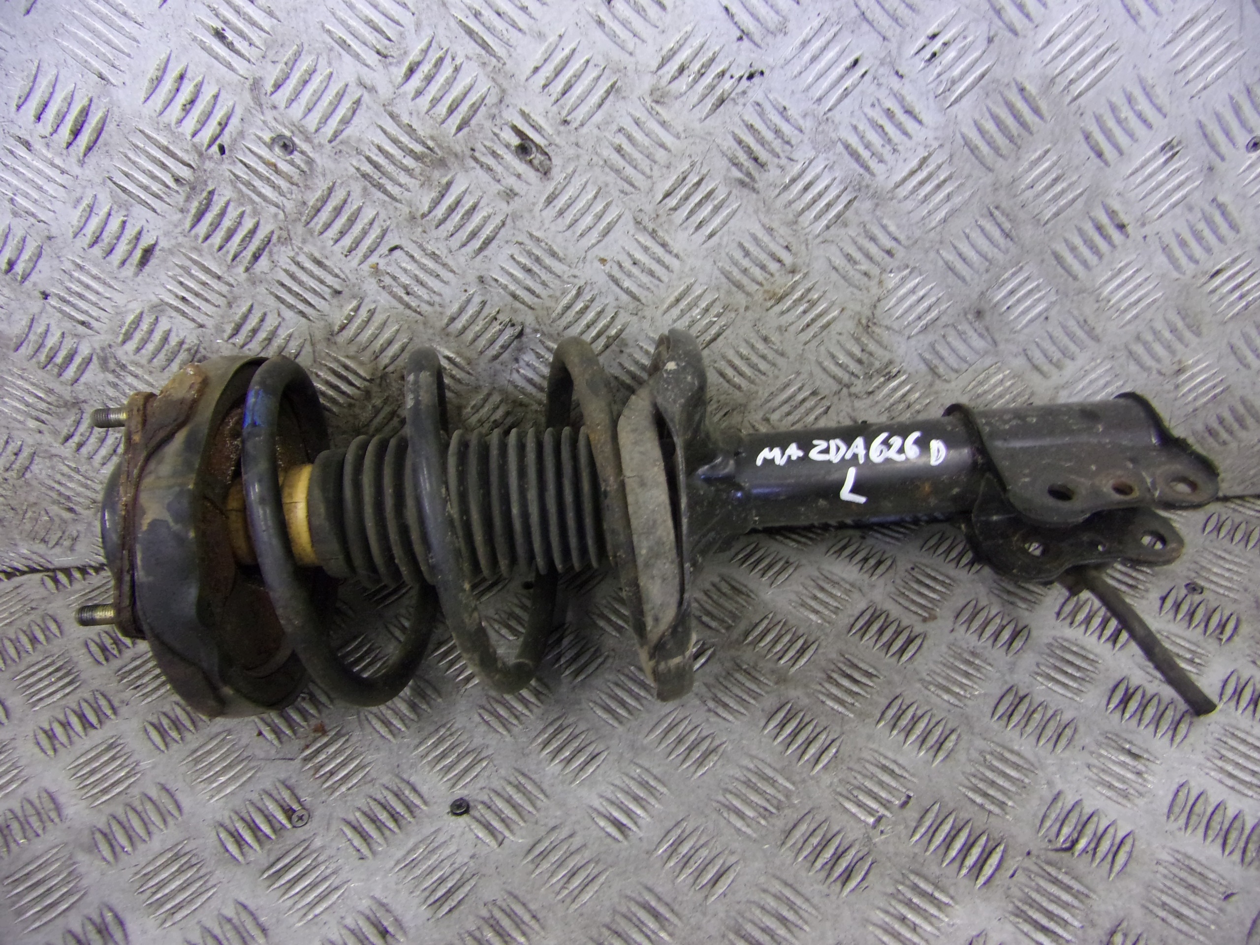 MCPERSON sinistra Anteriore Anteriore MAZDA 626 5