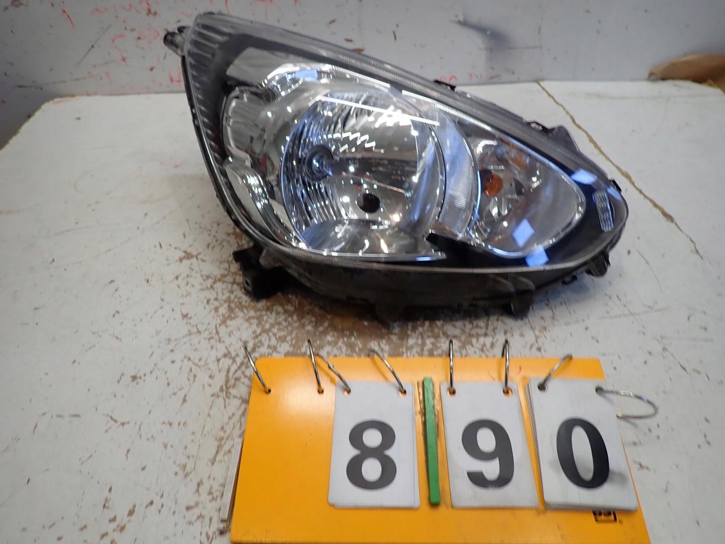 light front front right MITSUBISHI SPACE STAR II 2013