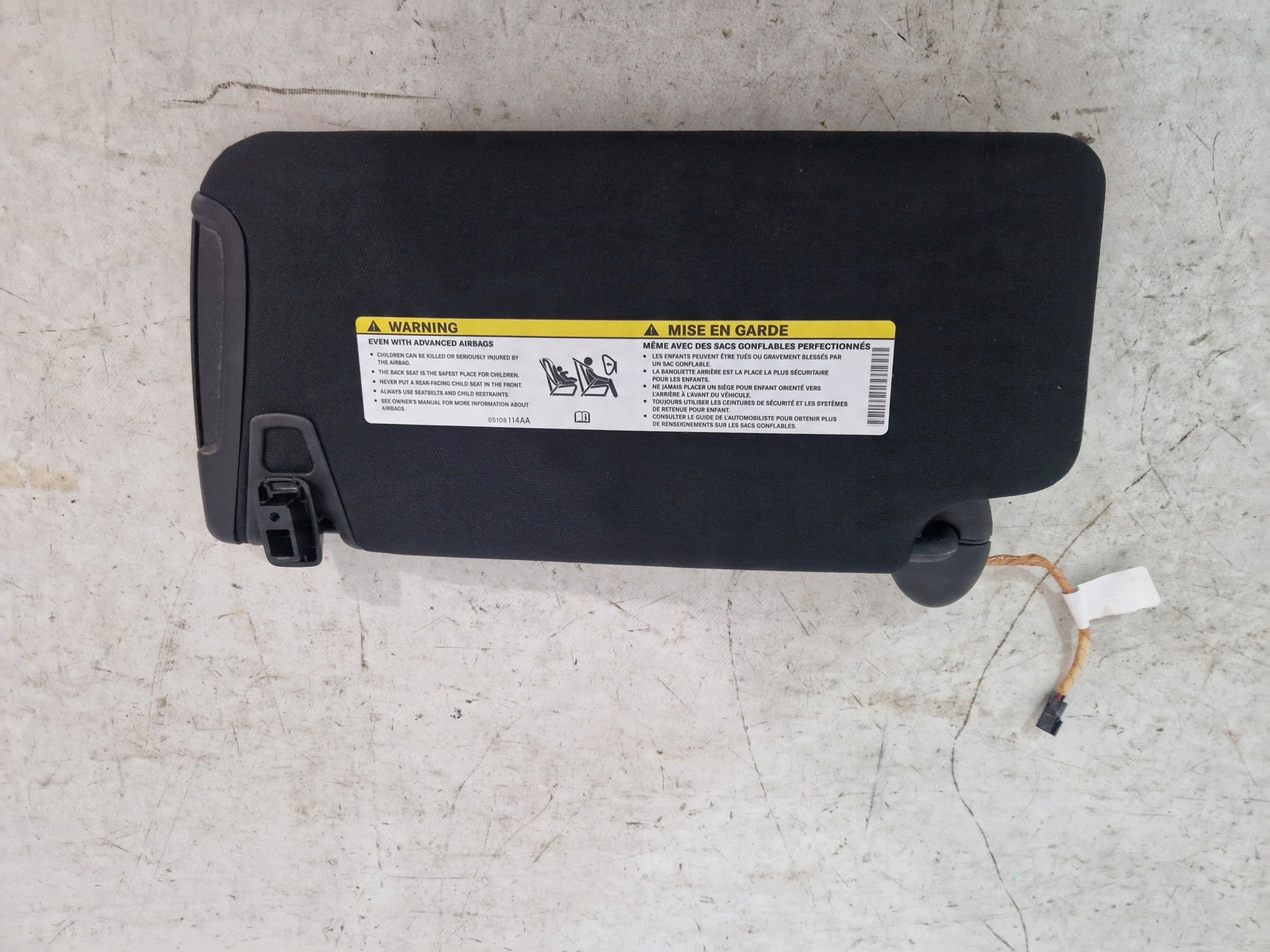 DODGE CHARGER 2019 cover sun visor visor right 5PJ79DX9AC