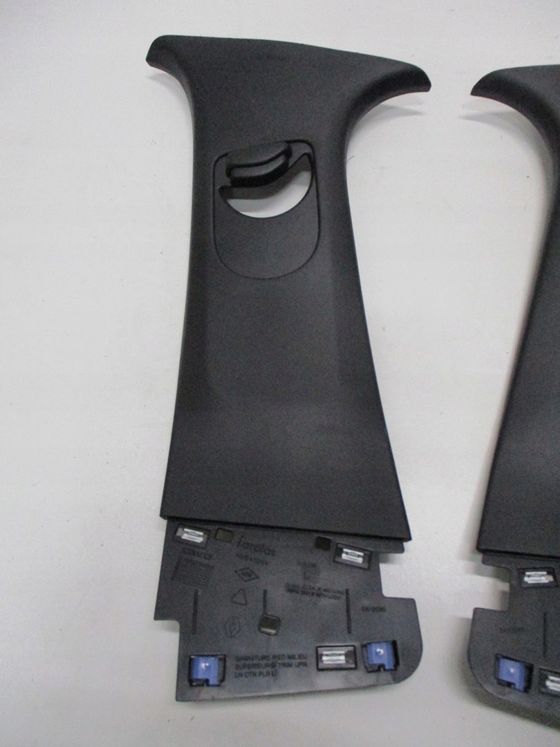 plastic cover for pillar RENAULT CLIO V 769138781R