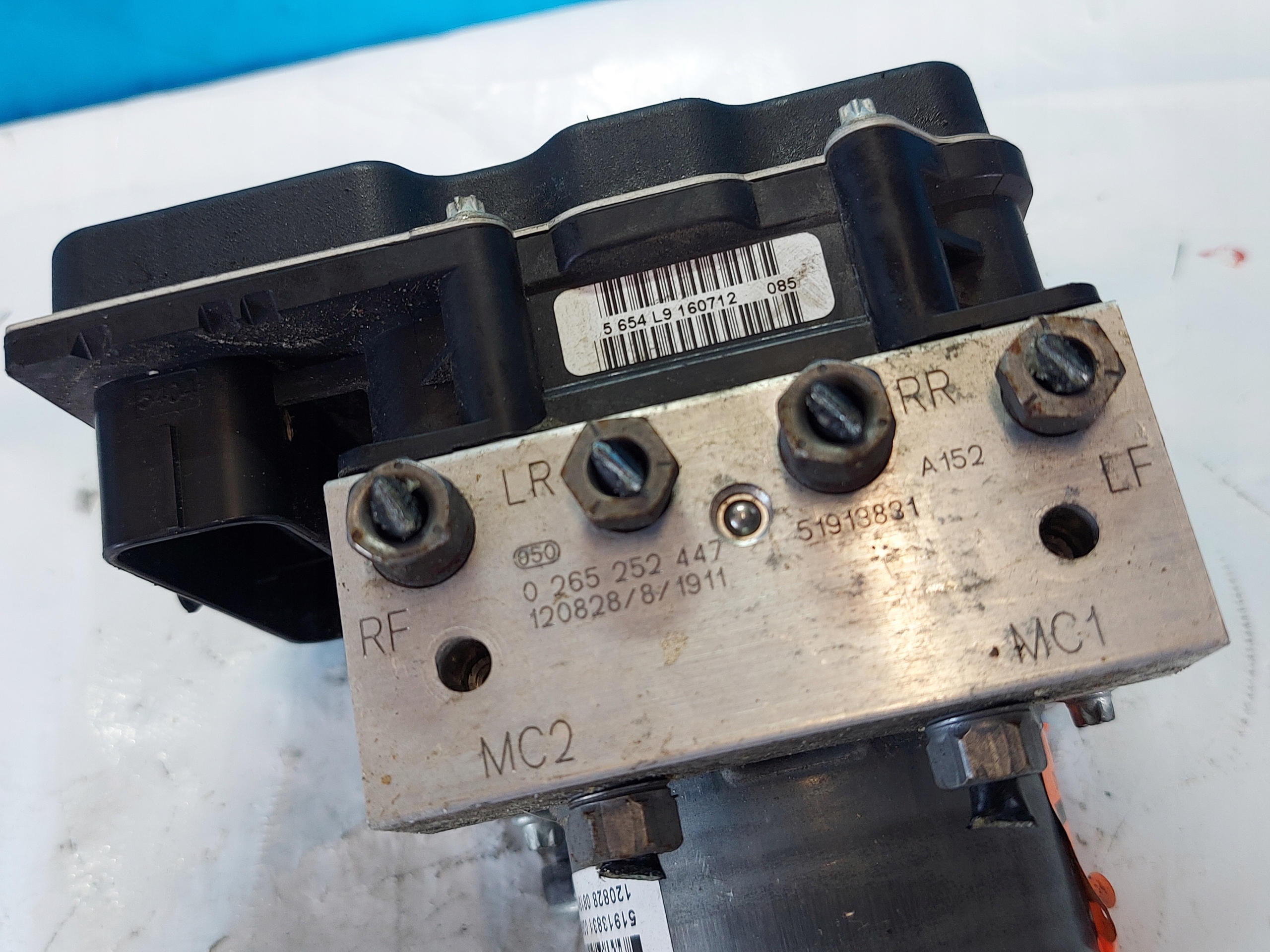 Pompa ABS FIAT 500 2012R 0.9T 0265952099
