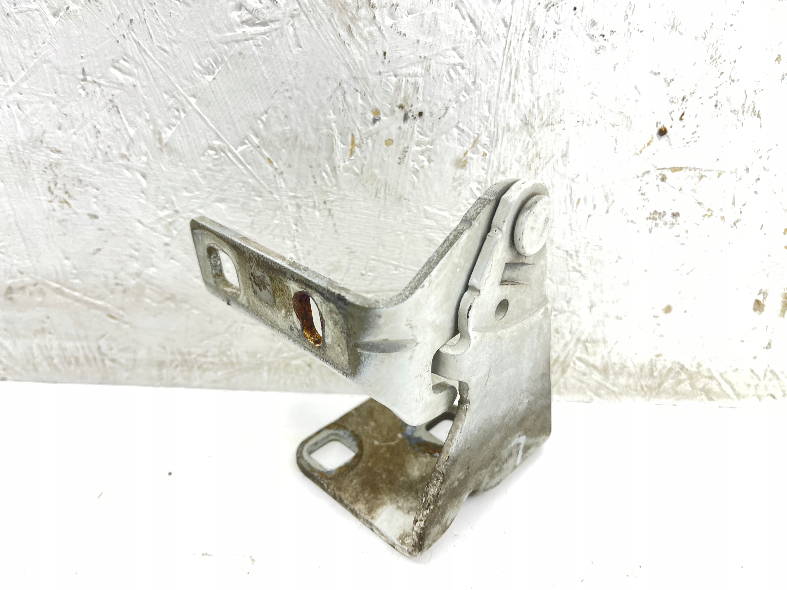 hinge left bonnets RENAULT TRAFIC II VIVARO and 2001-2014 ROK 312082