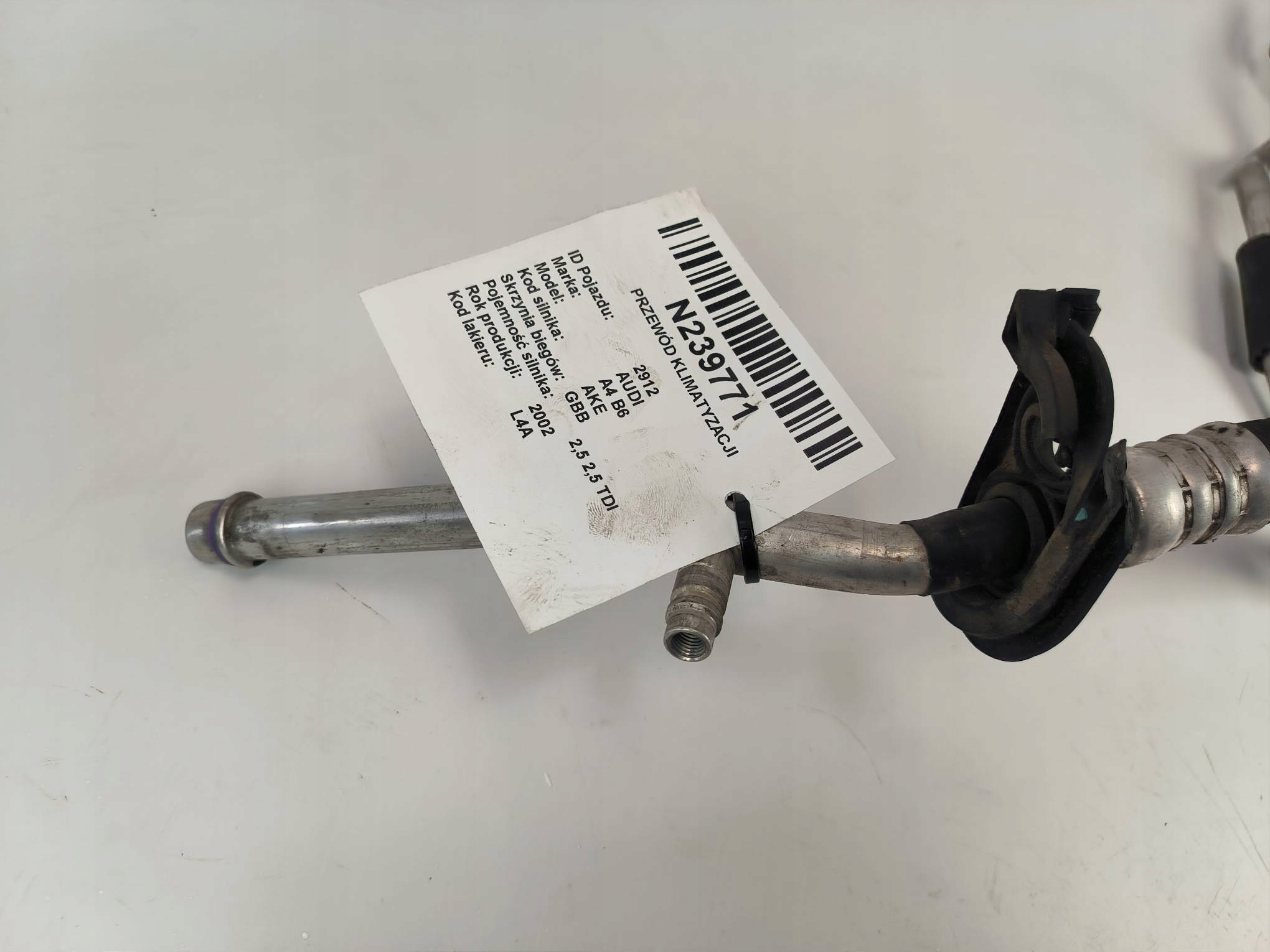 Schlauch klimaanlage 2.5 TDI AUDI A4 B6