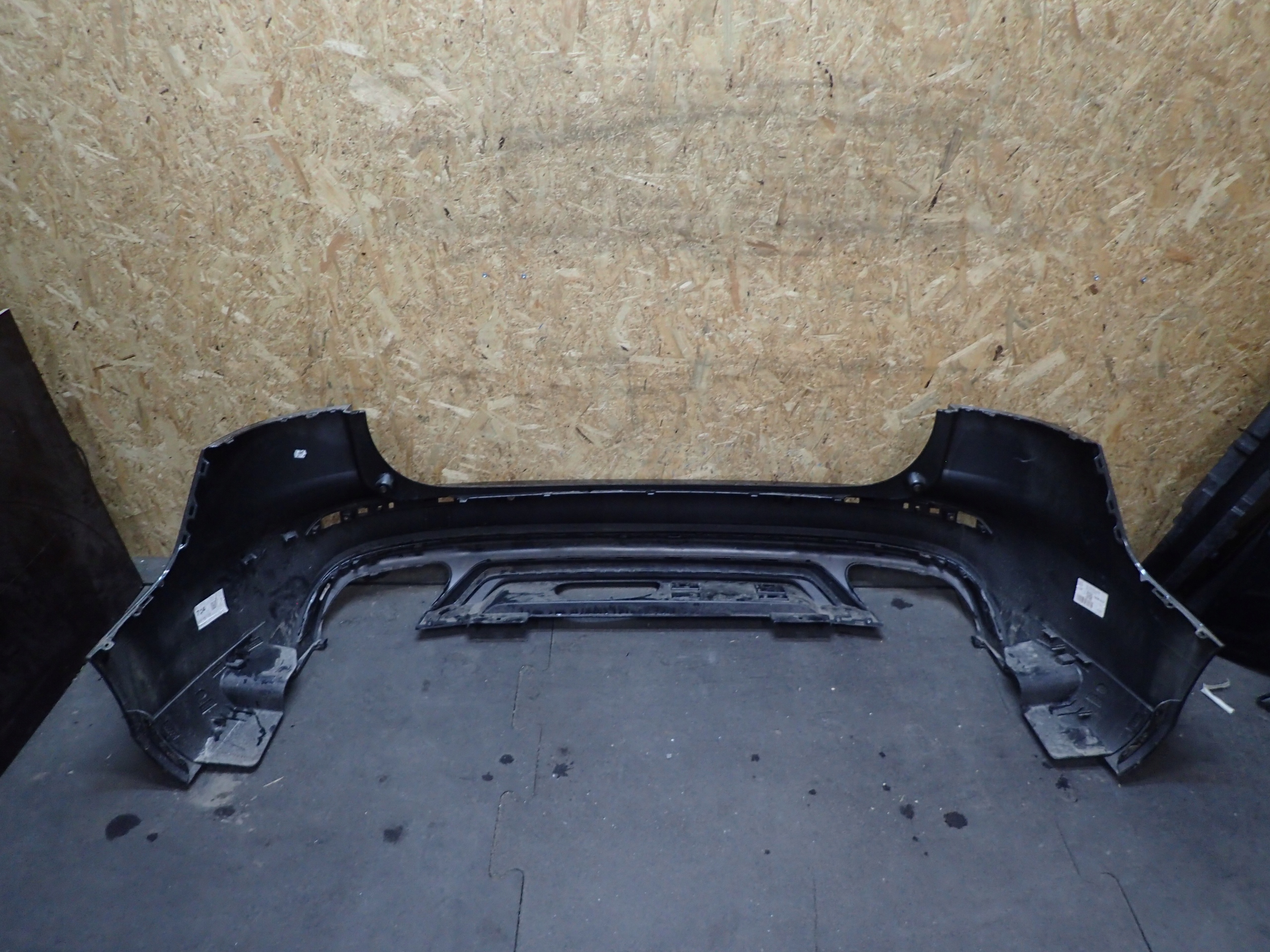 STOSSSTANGE HECK VOLVO V60 II 2 R-DESIGN 18