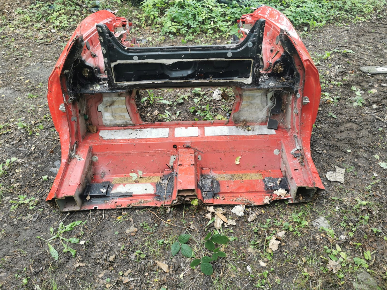 CWIARTKA PRAWA TYLNA FERRARI ITALIA 458 SPIDER 1 Numer katalogowy części BŁOTNIK CWIARTKA