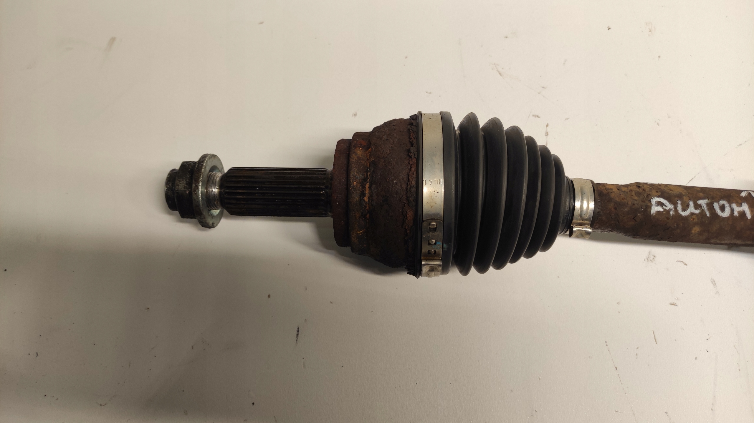 semi-axis right KIA SOUL 1.6 CRDI AUTOMAT 08-13