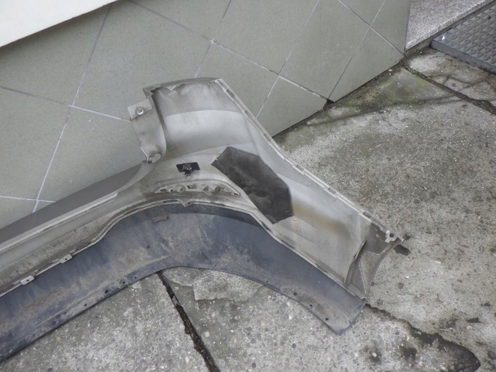 FORD FOCUS MK4 IV KOMBI 18- Stoßstange hinten