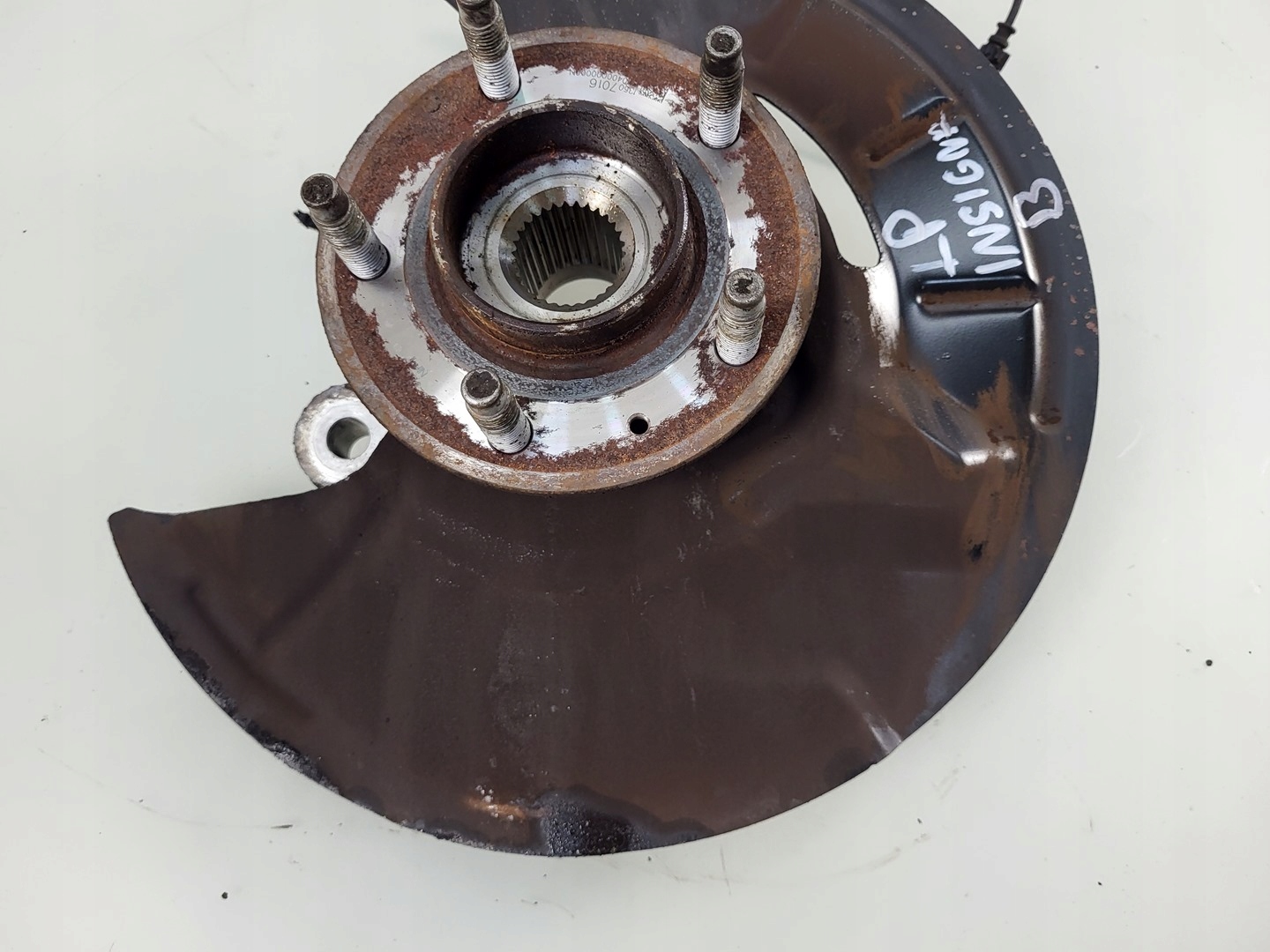 of the pivot left front left front 2.0 cdti OPEL INSIGNIA B 13507016