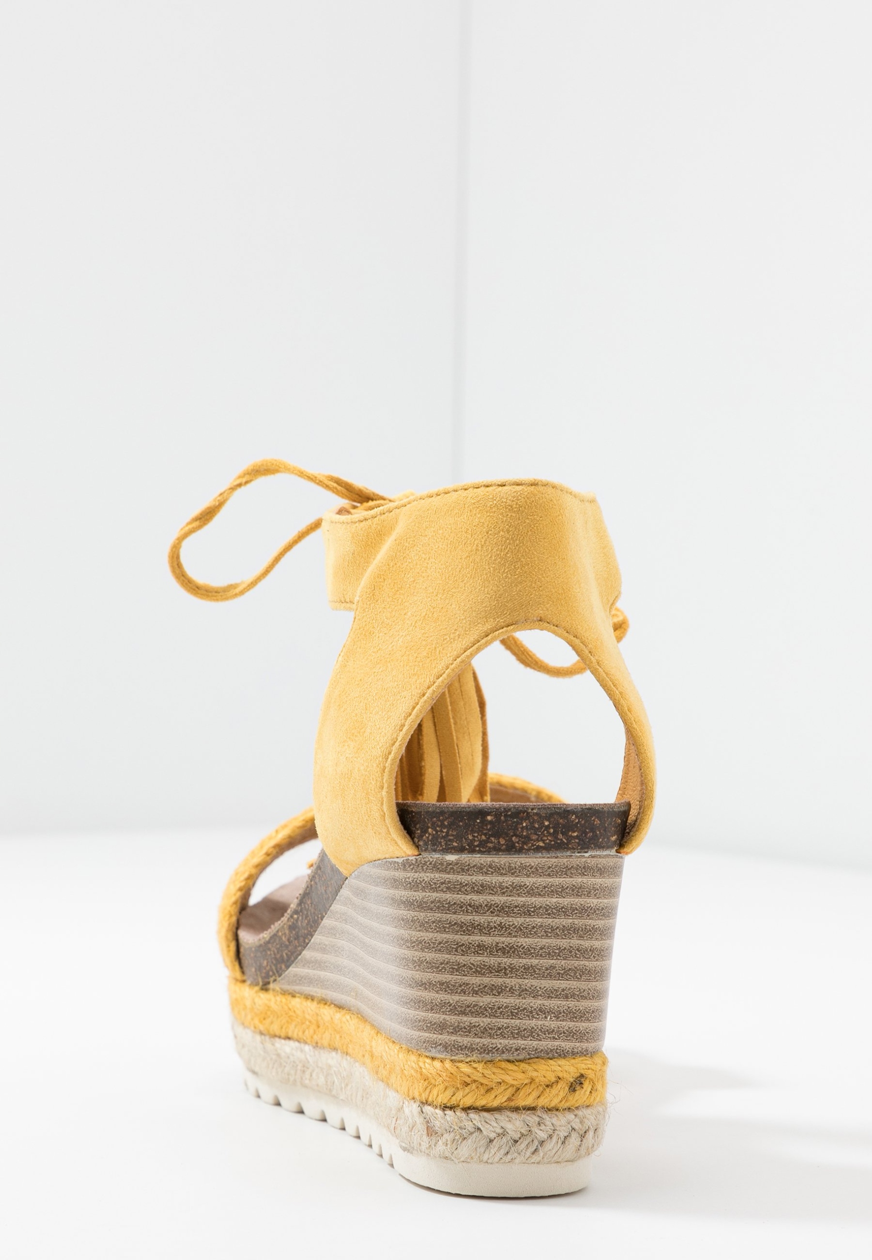 Espadryle damskie na koturnie Refresh 41 Marka Refresh