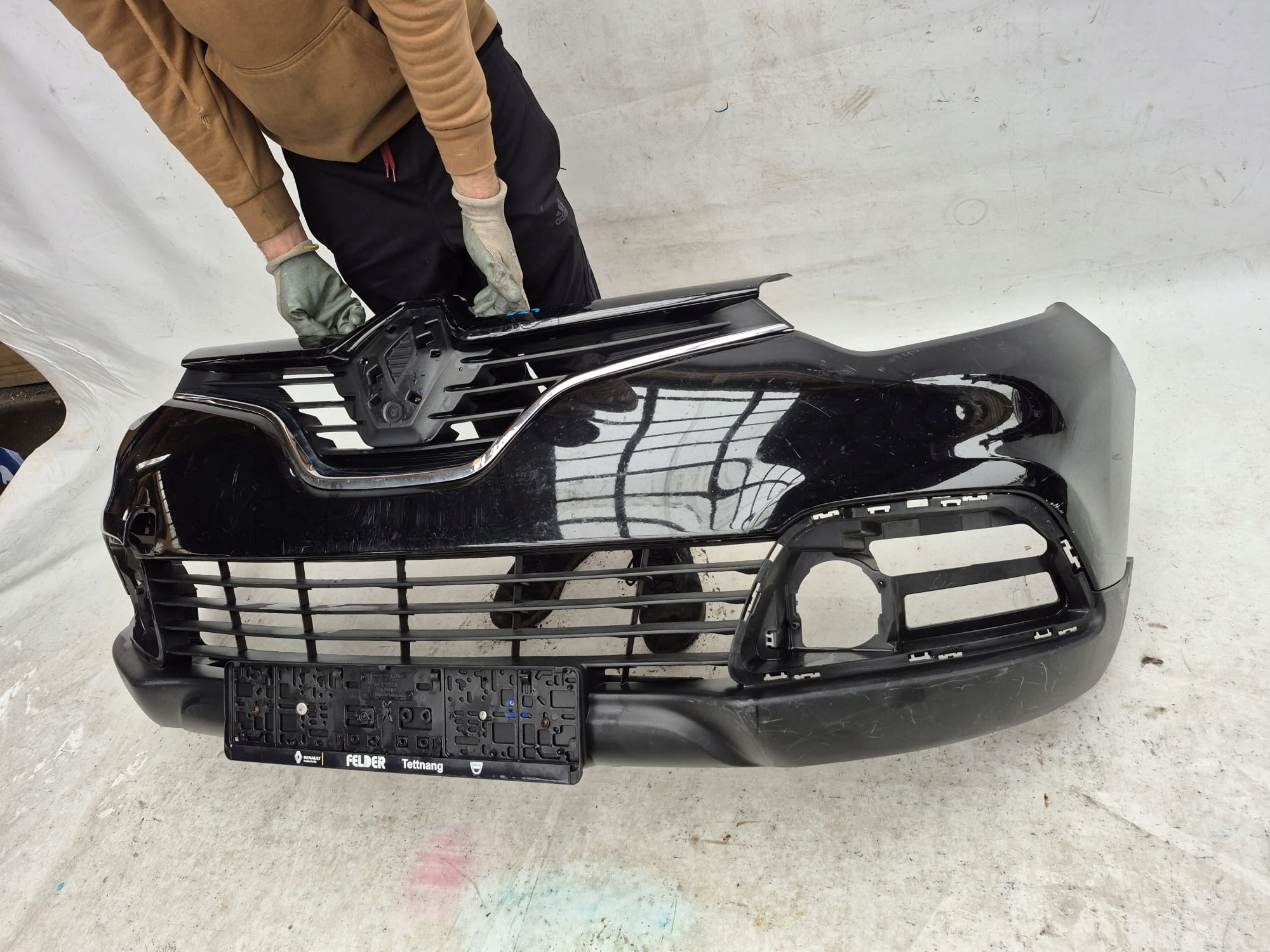 RENAULT CAPTUR 1 and 13-17 bumper front front grill grid