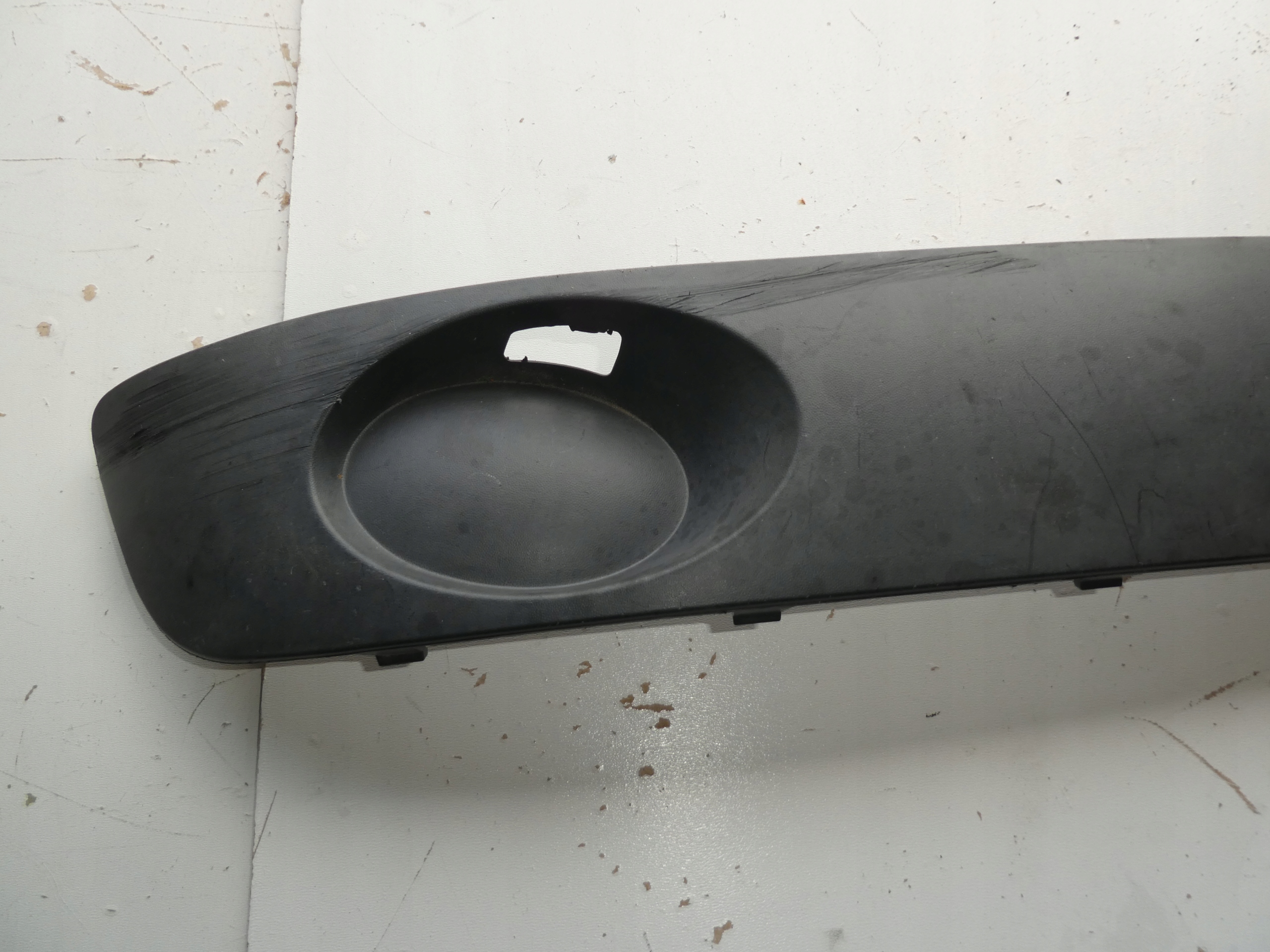 grid of a bumper right VW T5