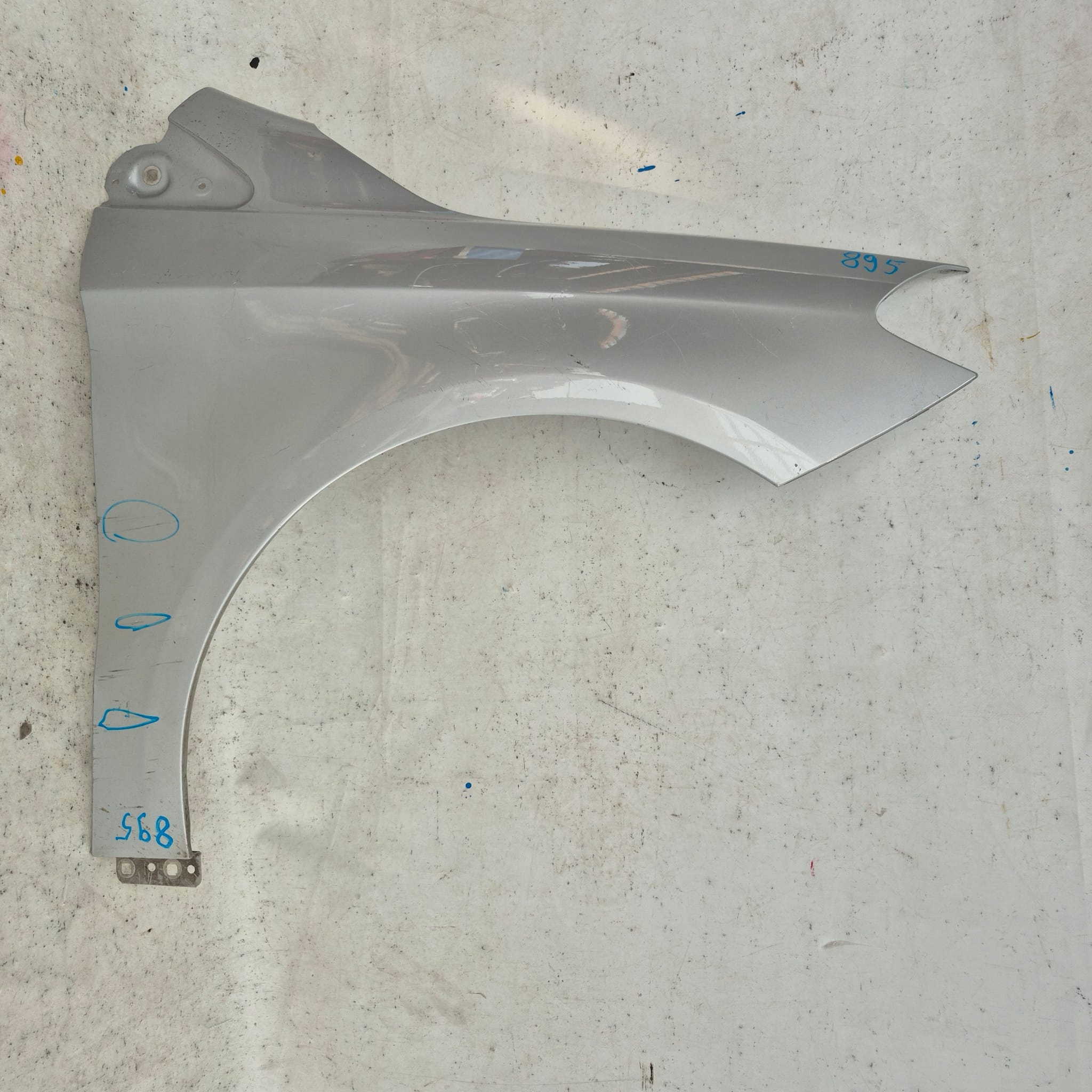 MERCEDES B-KLASA II 2 W246 11-18 fender front front right