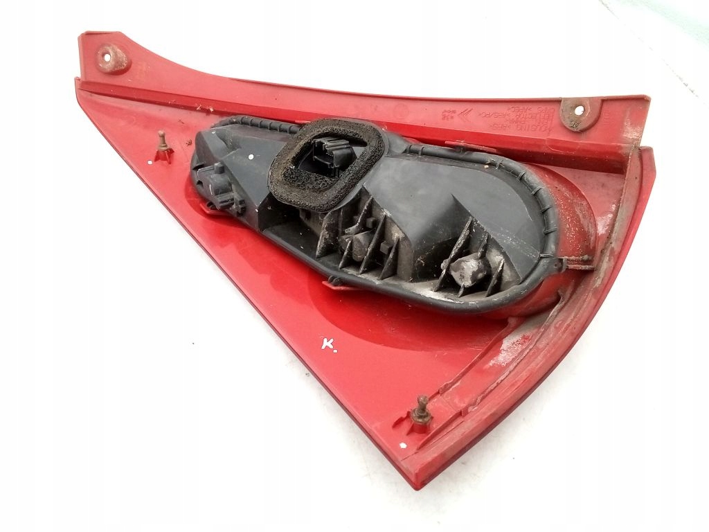 Peugeot 107 light right rear EU 81550-0H040