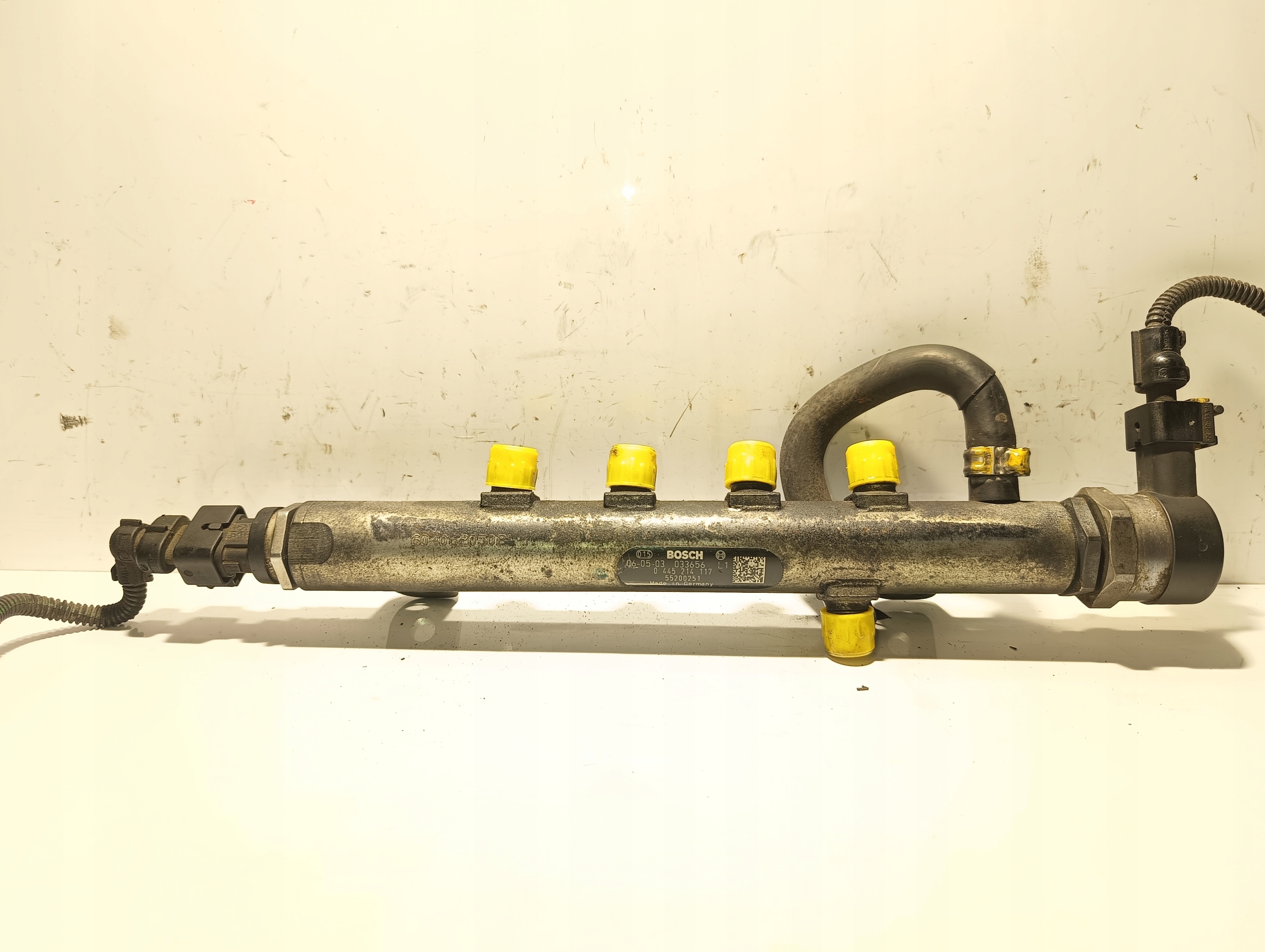 Listwa wtryskowa Opel Vectra C Signum 1.9 CDTI 16V 0445214117 55200251