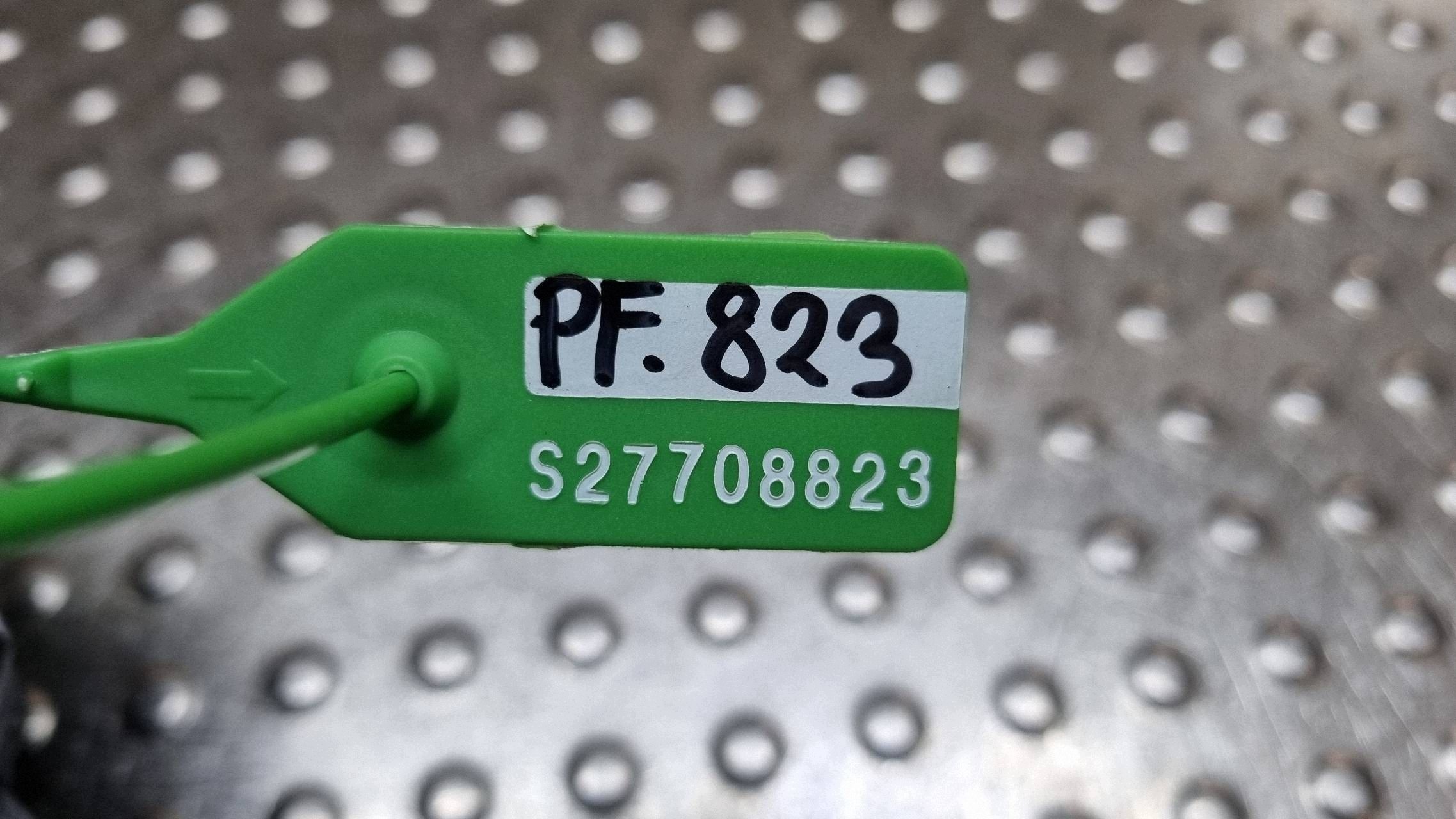 commodo commande levier commodo sous volant anneau BV6T-13N064-AH FORD C-MAX MK2 FOCUS MK3