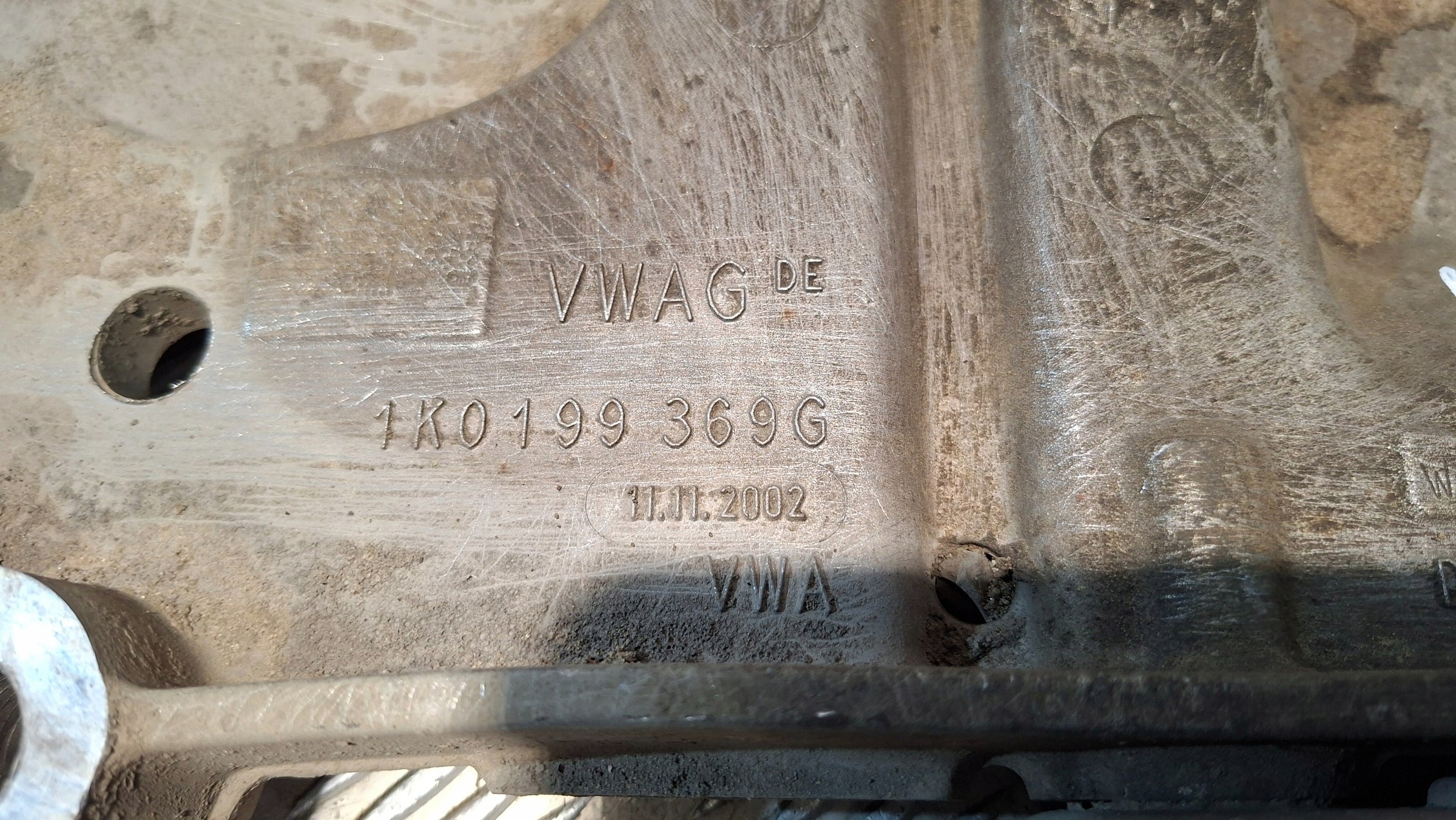 axle beam front VW TOURAN 1.6