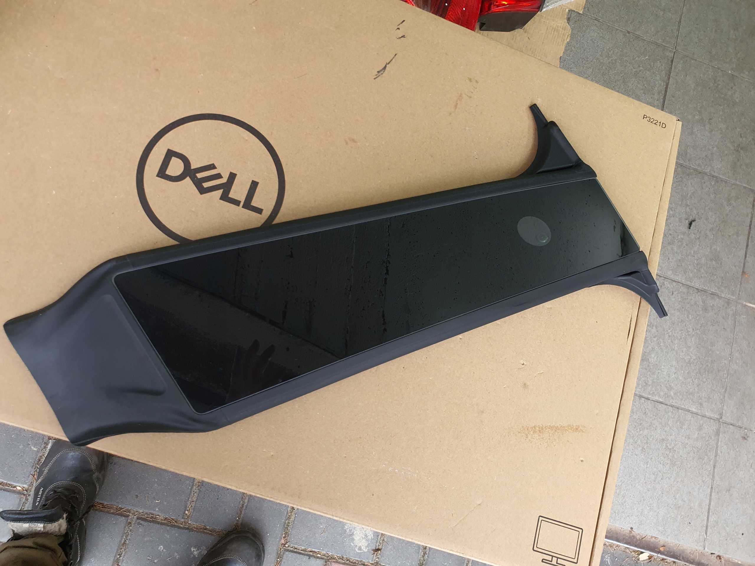 ТЕСЛА Y КАМЕРА СКЛЯНА СТІЙКА ЛІВА 1506885-00-G