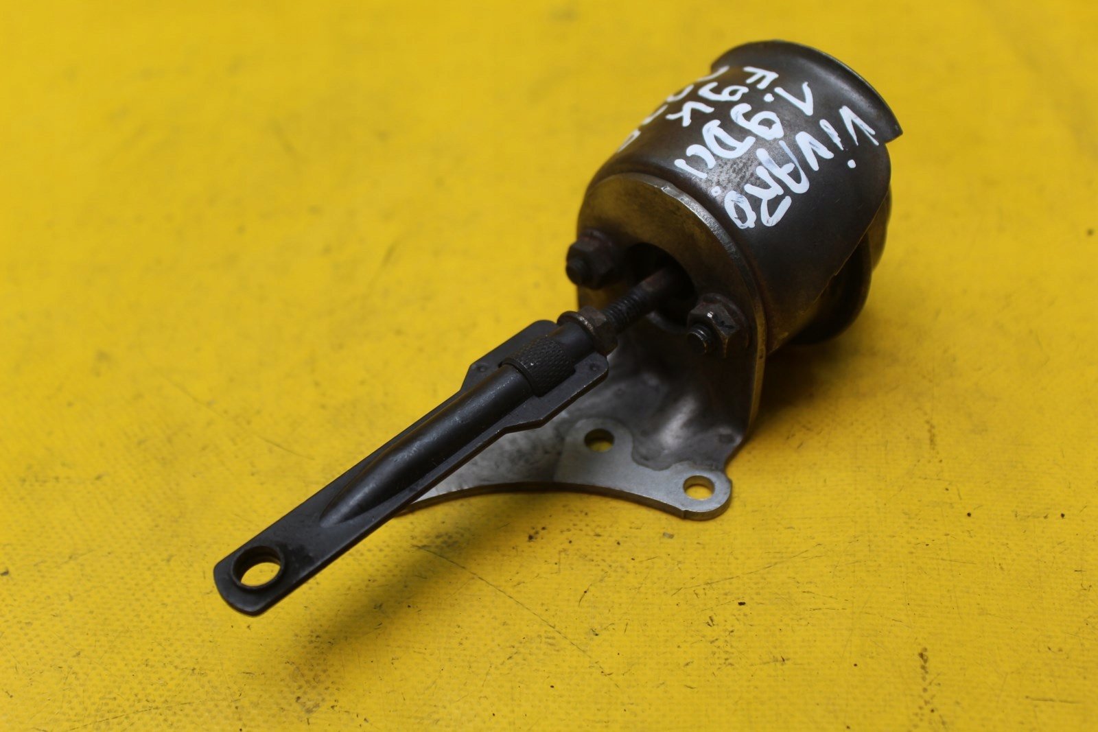 GRUSZKA PODCISNIENIA VIVARO 1 9 DCI F9K