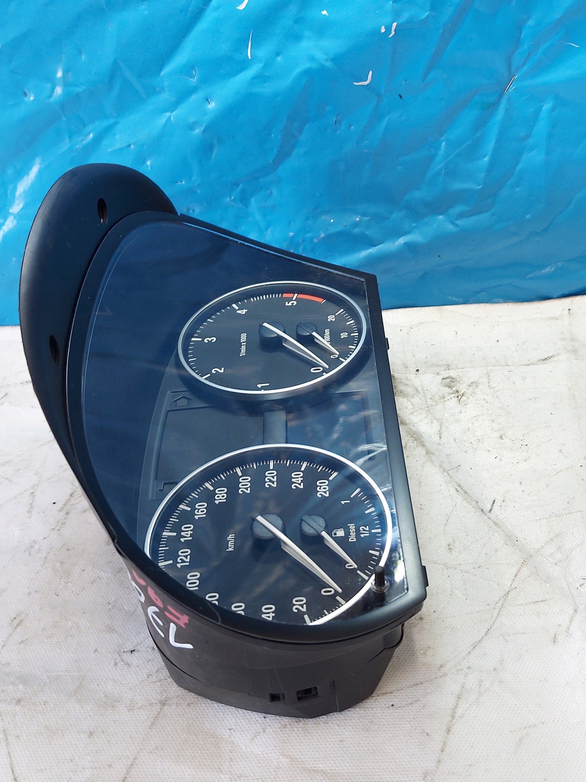dials clock BMW 3 E90 318D 916684602