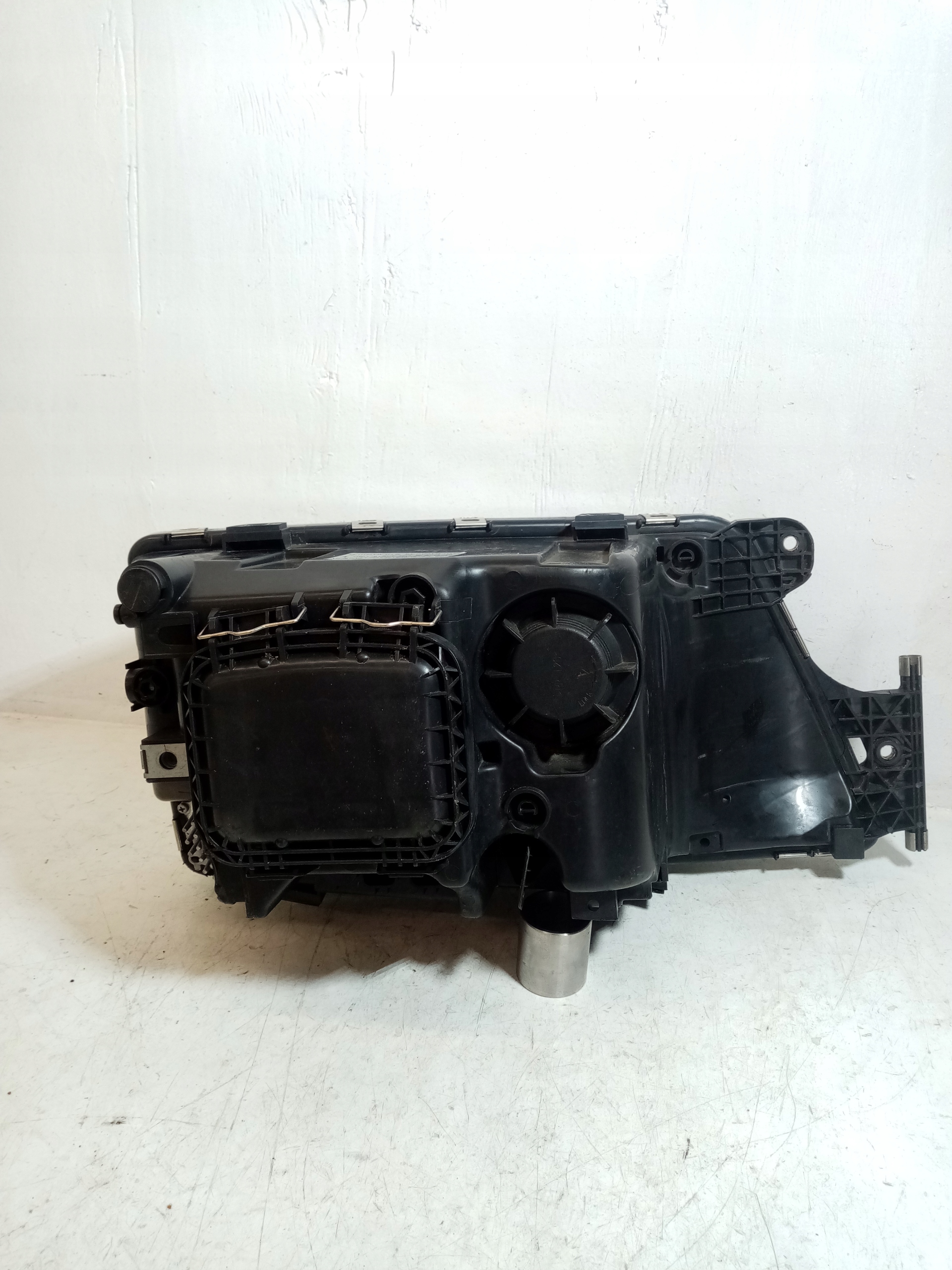 light left front MAN TGS 131-MA503-11-EL