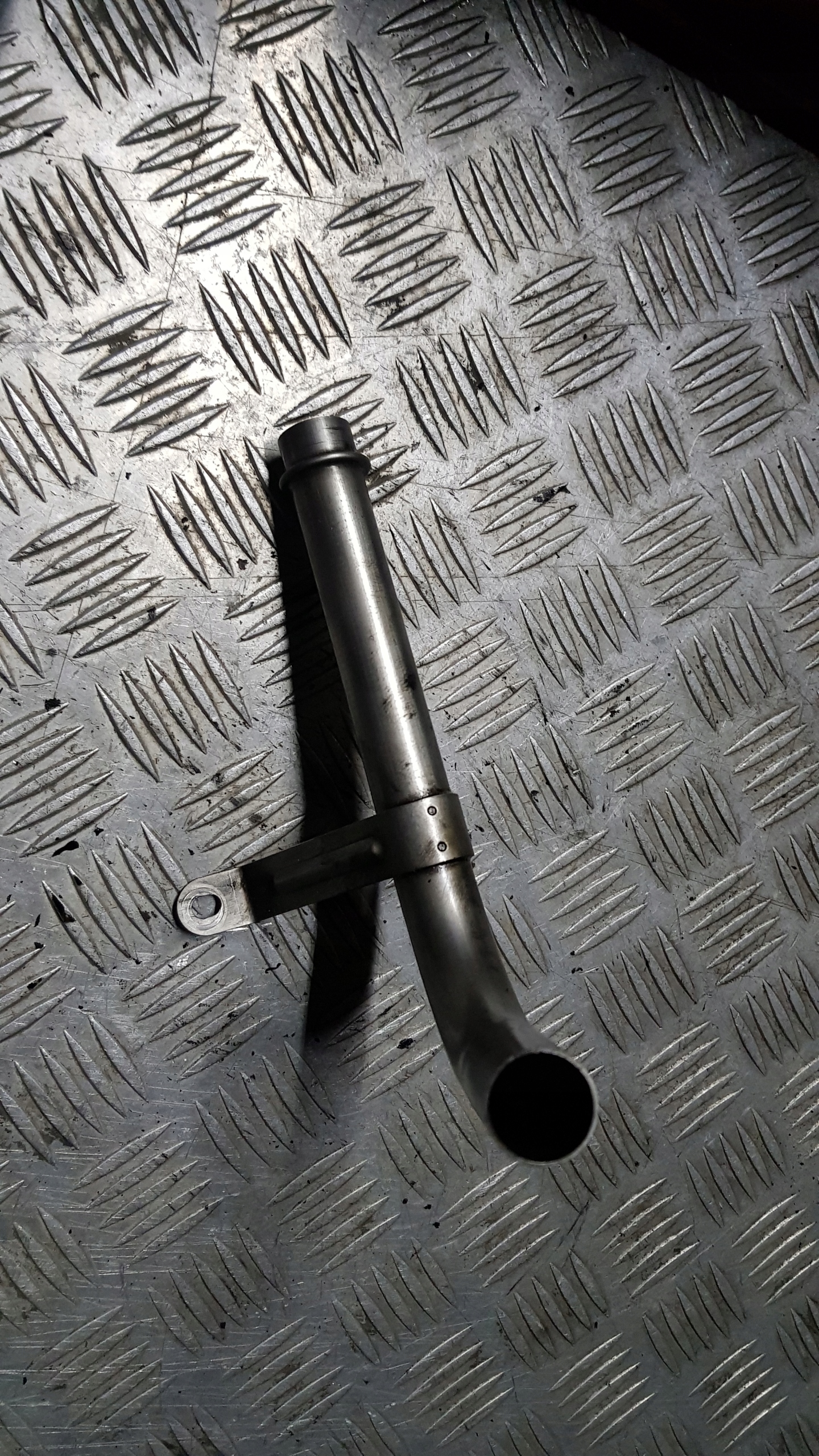 MERCEDES W203 pipe EGR 2.2 CDI