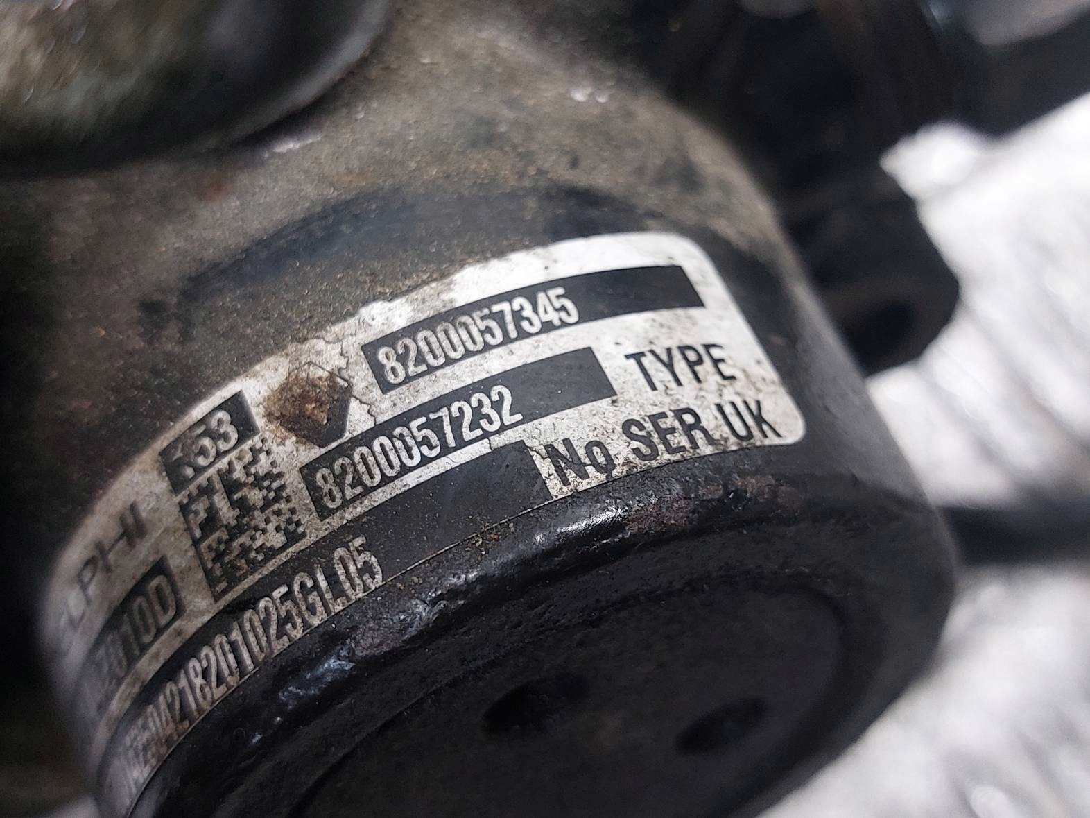 ROZDZIELACZ PALIWA RENAULT SCENIC II 1.5 DCI 8200057345 R9144Z010D Numer katalogowy części 8200057345 R9144Z010D