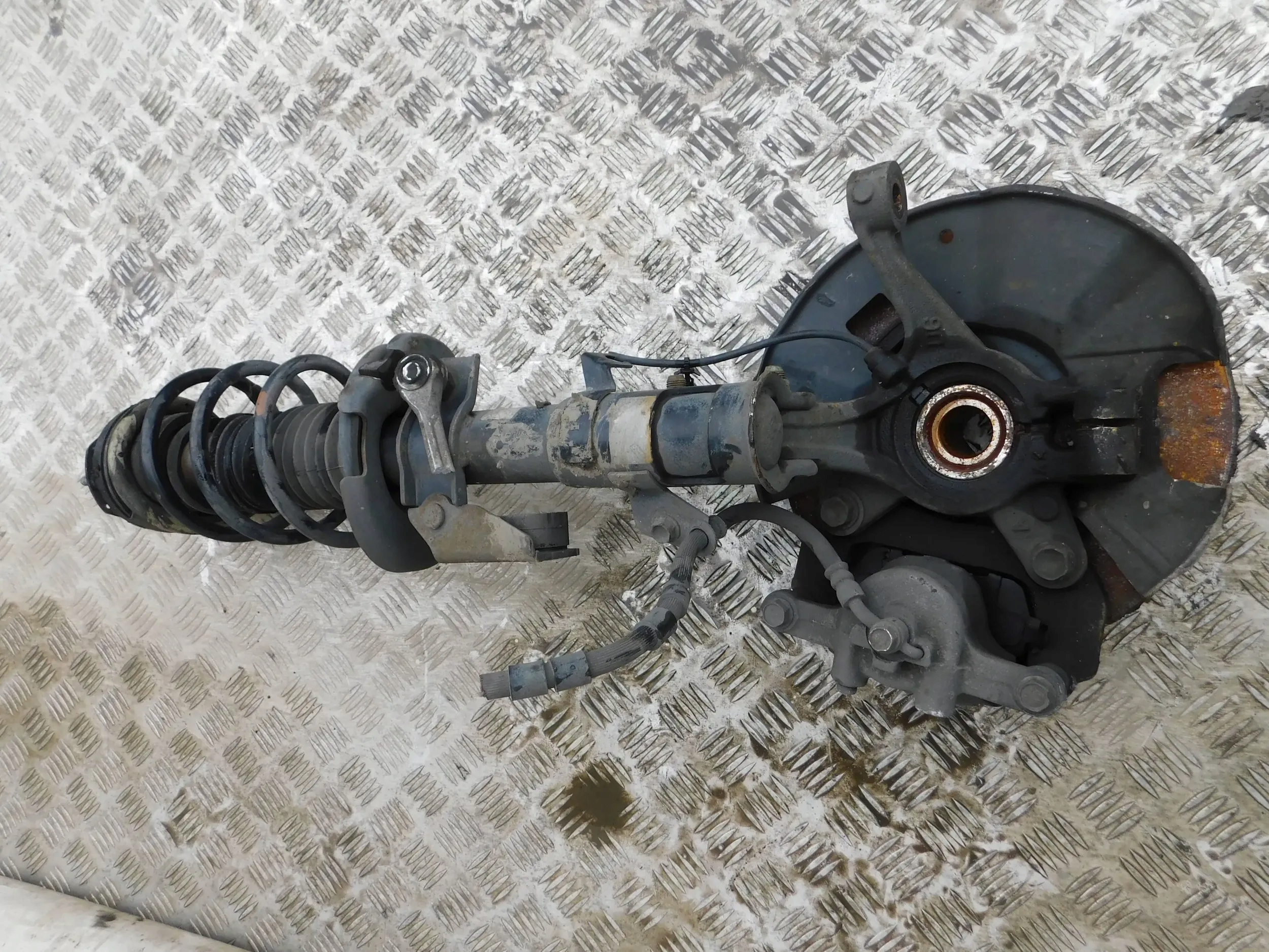 swing McPherson right MAZDA 2 DE 1.3 07