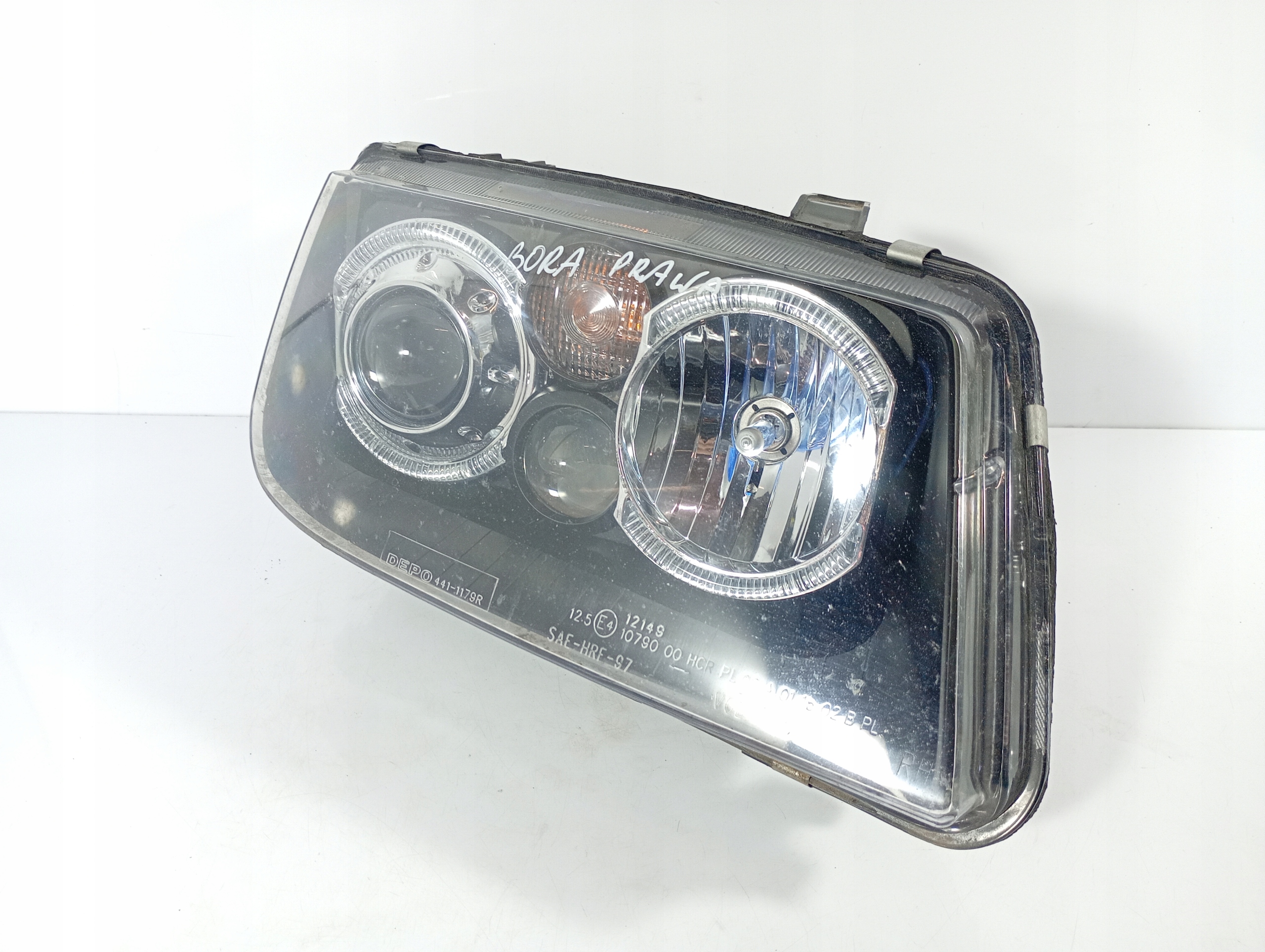VW BORA 99-05 REFLEKTOR right light right front front OE 4411179R