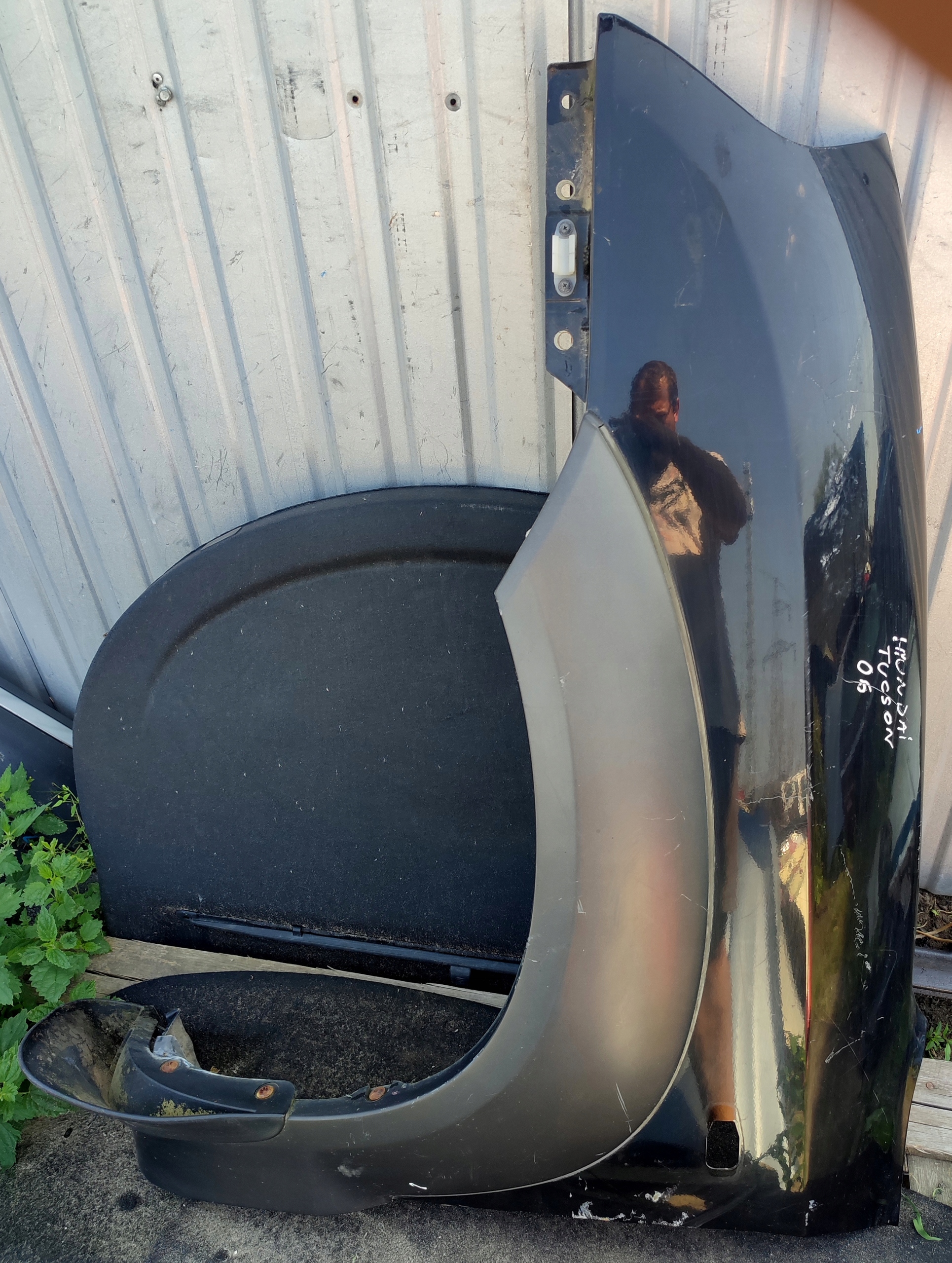 Крыло ЛЕВЫЙ ПЕРЕДНИЙ HYUNDAI TUCSON И 2004-2009 ШИРОКИЙ НАКЛАДКА