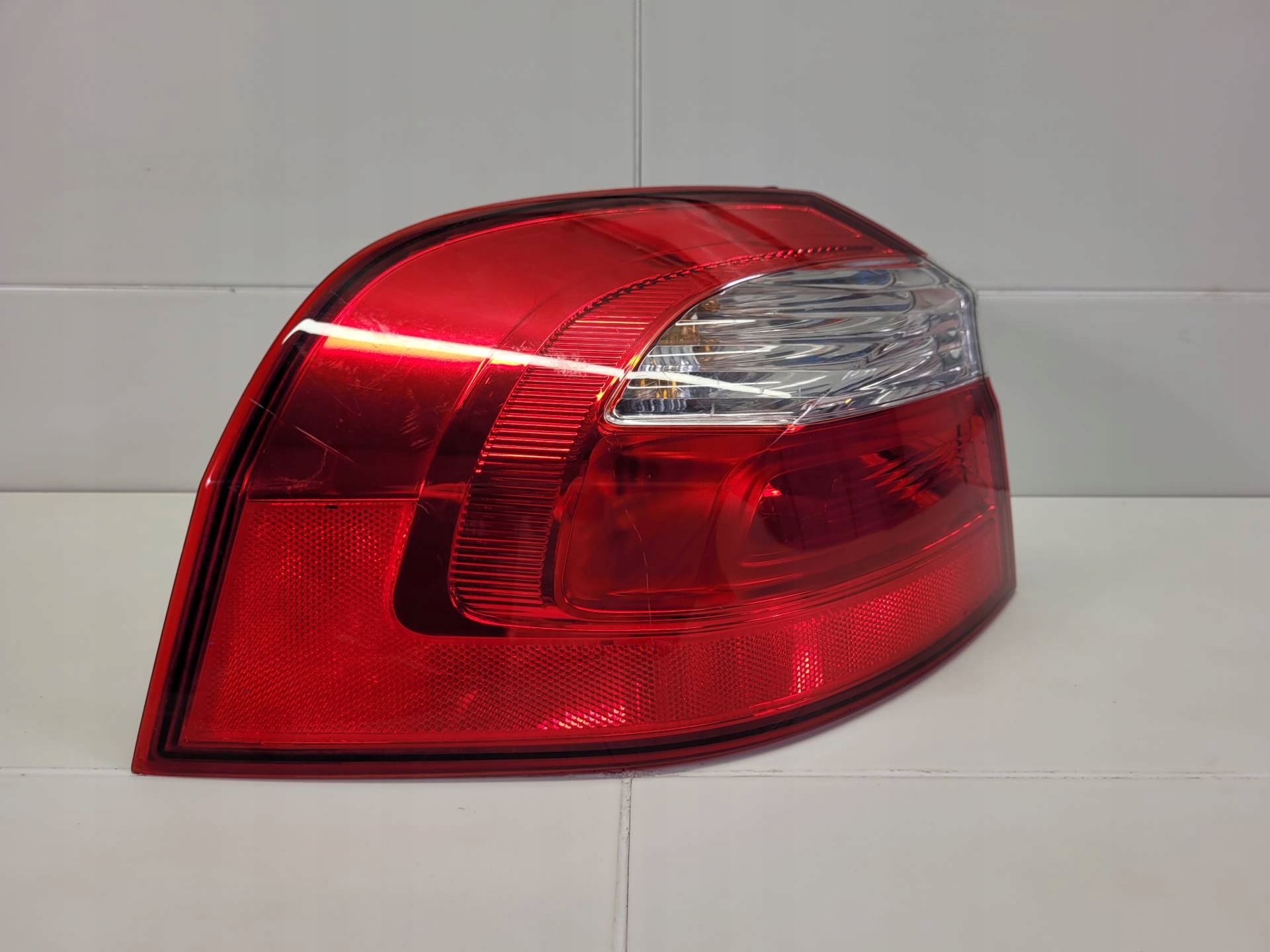 light rear left side Kia Rio 3 2015 92401-1W2