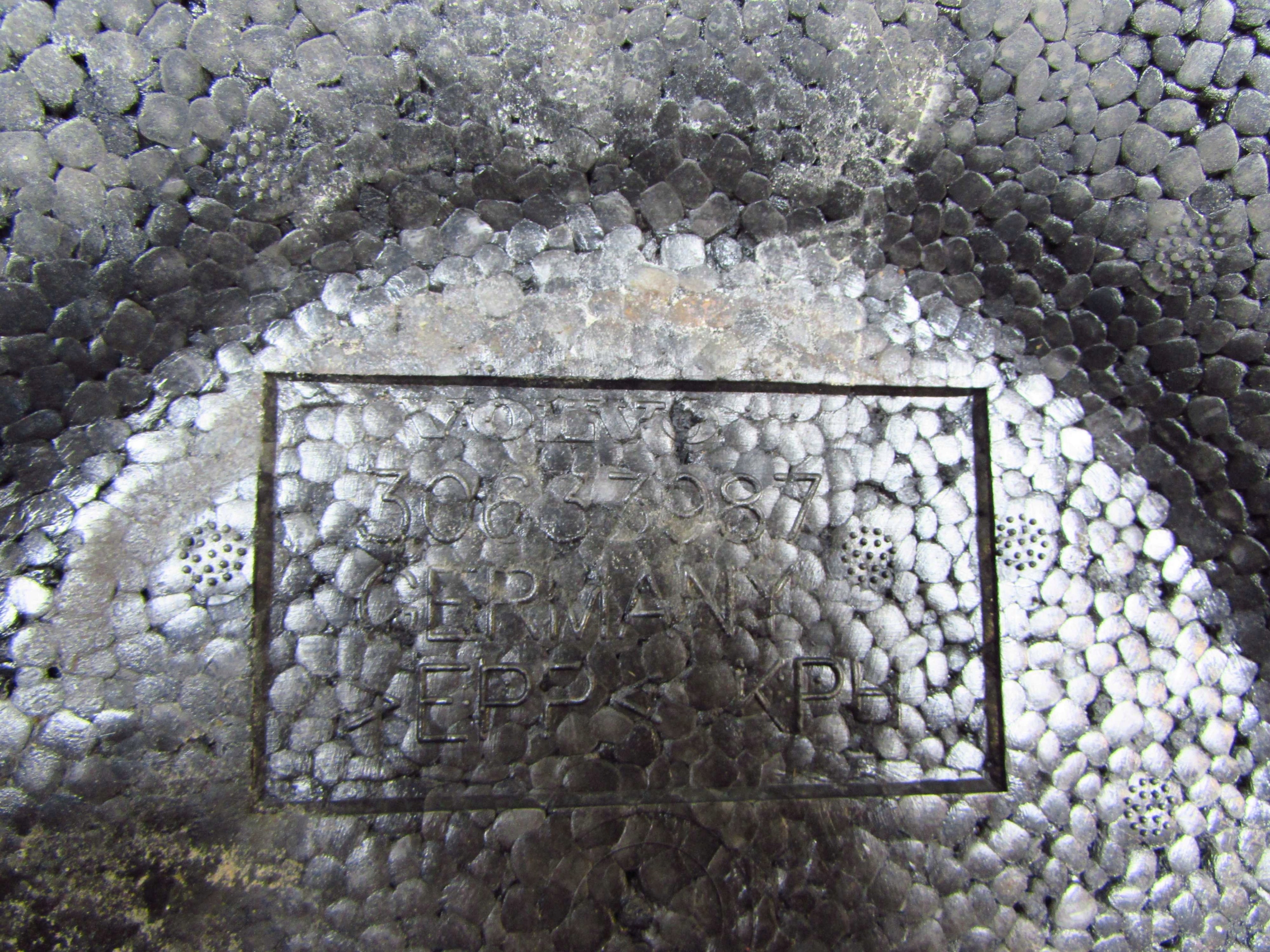 блок с mercedes-benz 2022 30633987