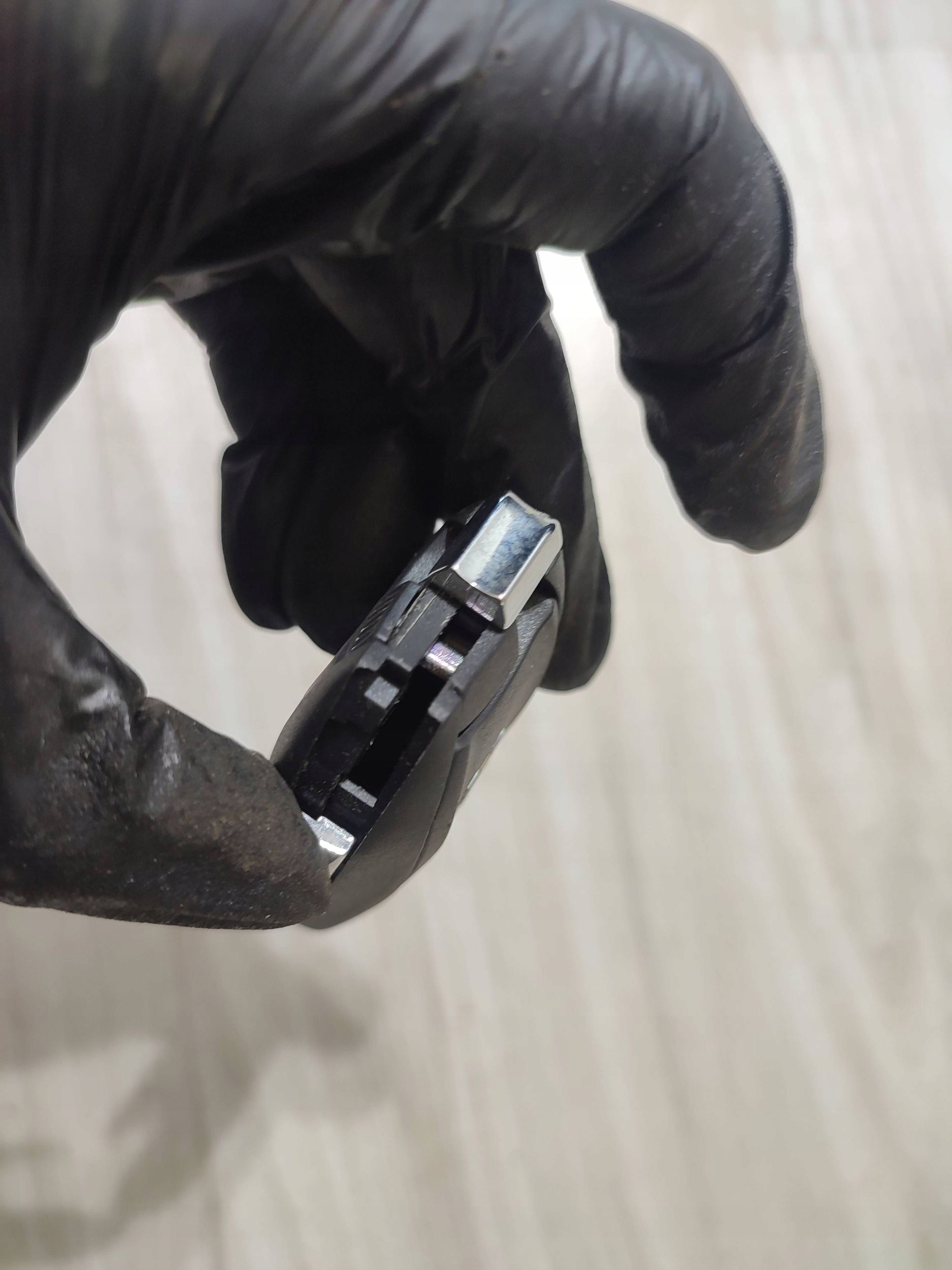 Peugeot 2008 II 2020 key / Karta zaplonu