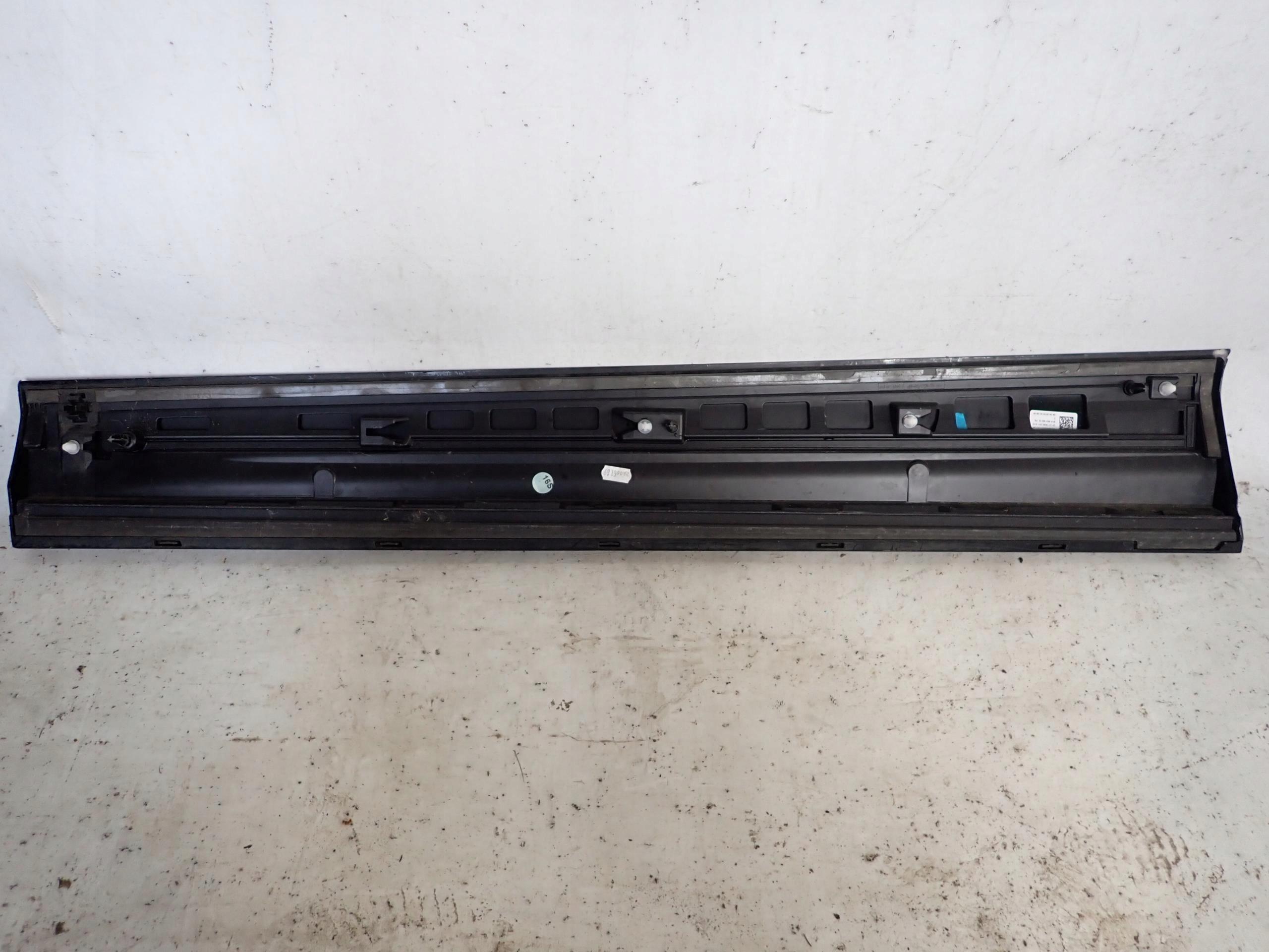 AUDI Q2 81A 16-> moulding door right front 81A853960B